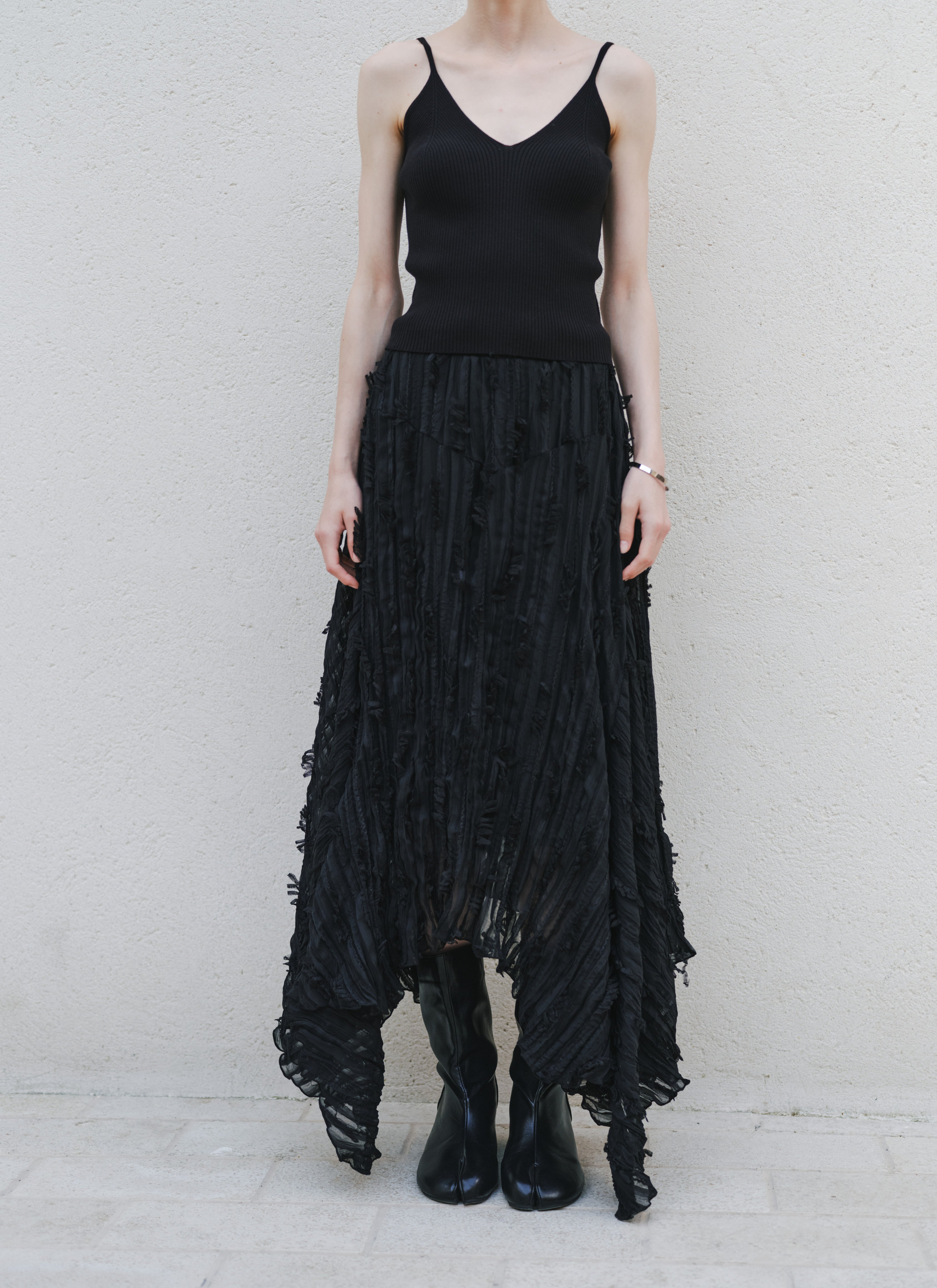 FEATHER TOUCH DESIGN SKIRT