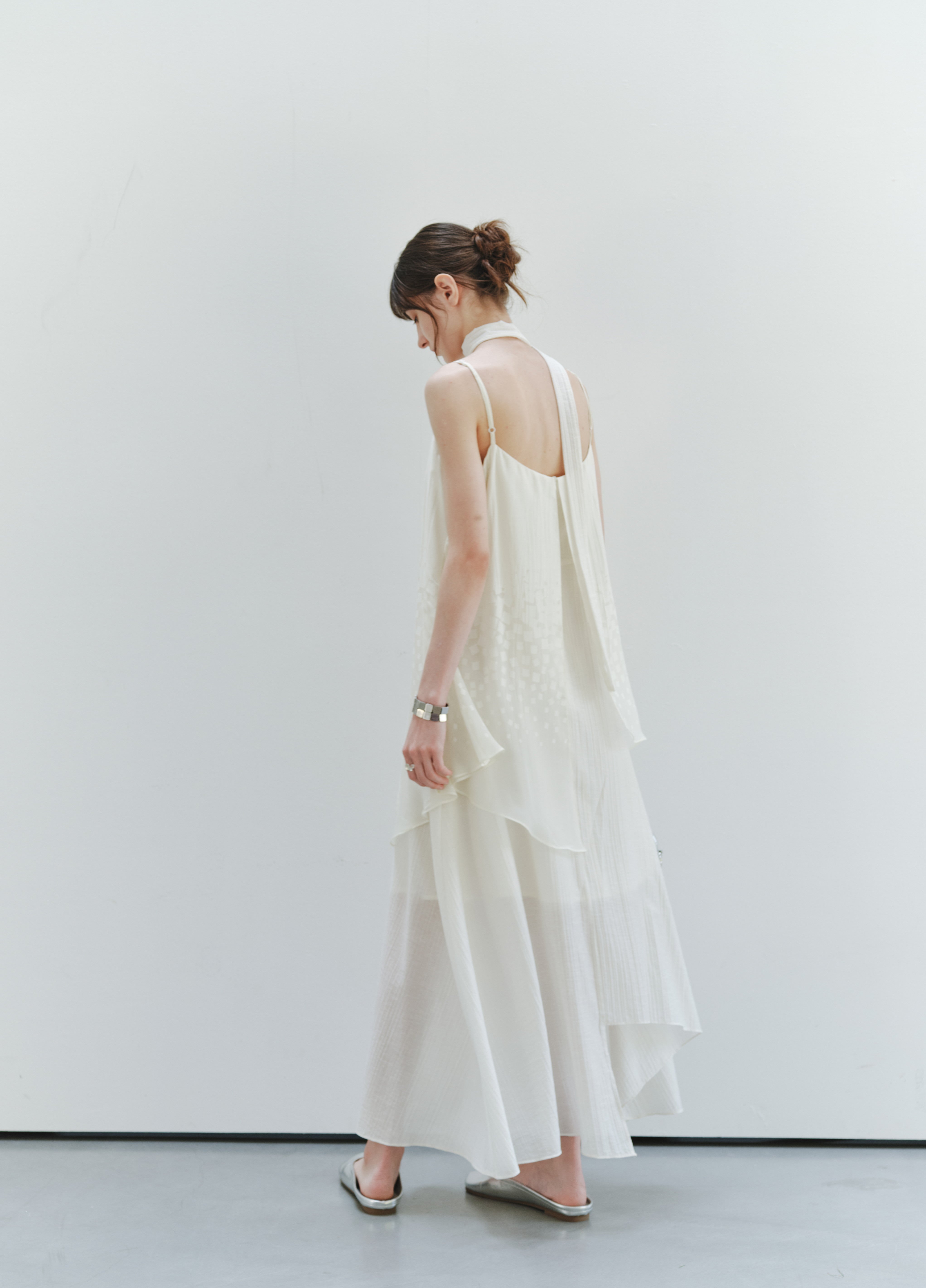 LAYERED FLARE FLOW DRESS