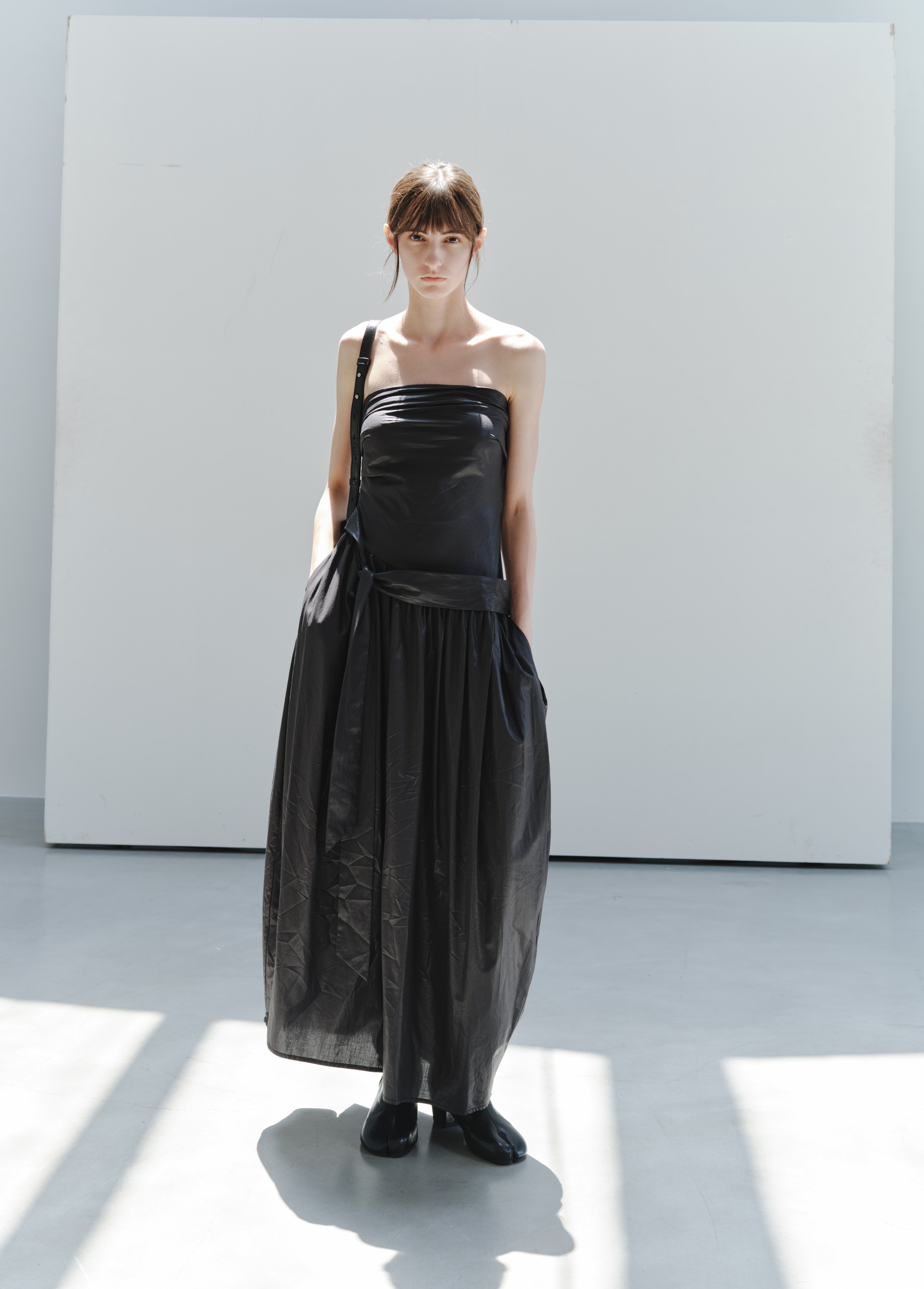 GATHER FIT GLOSS DRESS