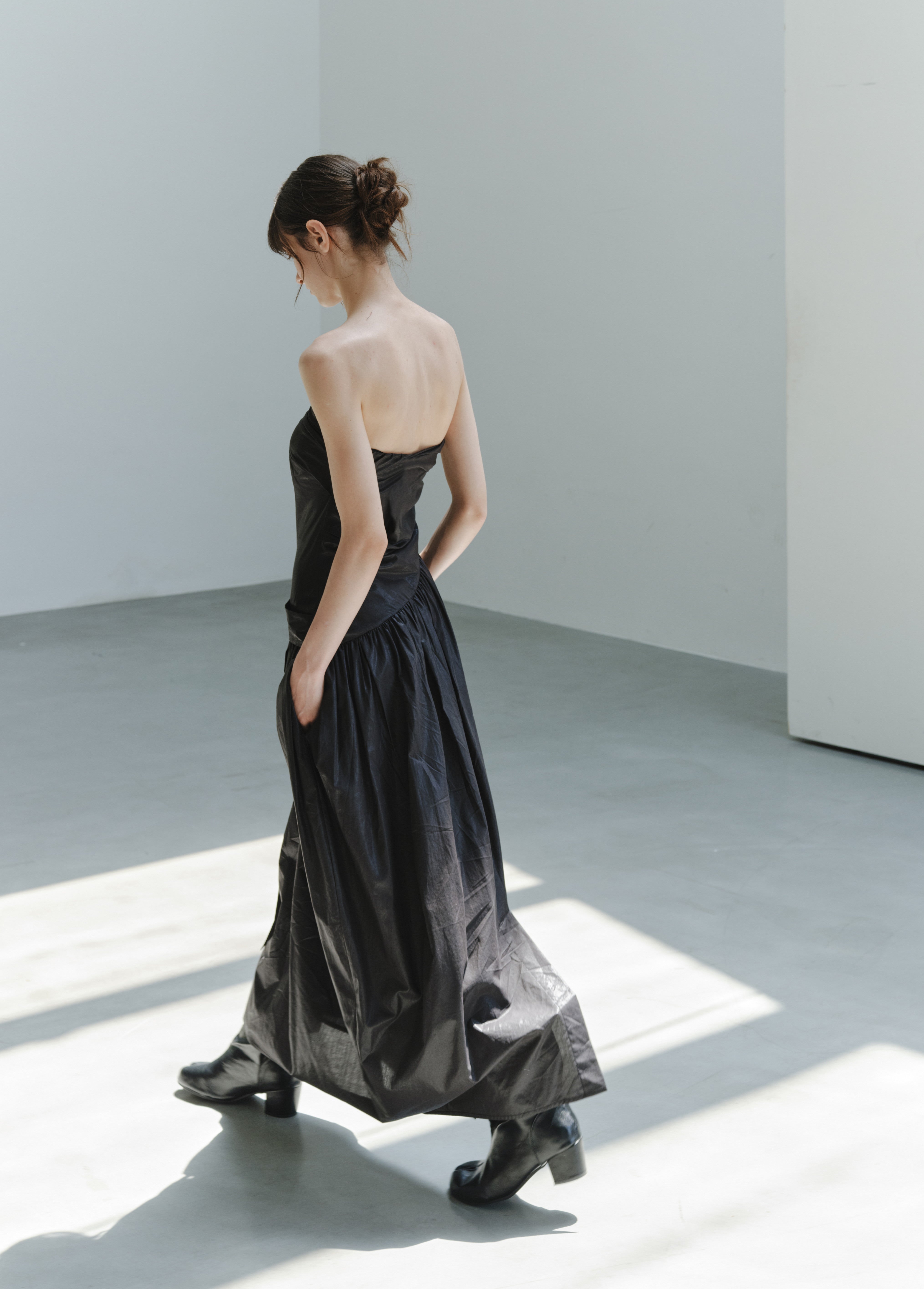 GATHER FIT GLOSS DRESS