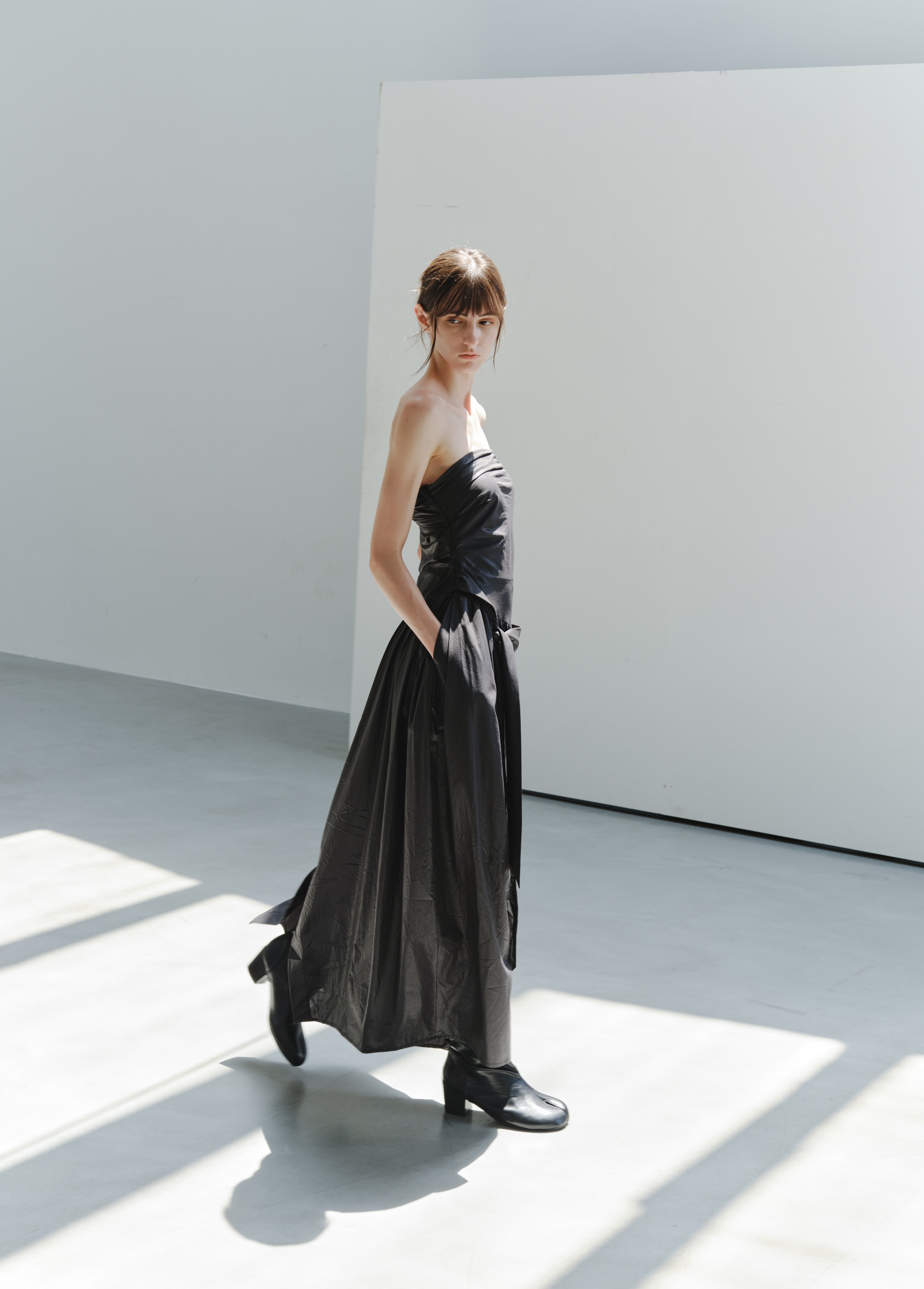 GATHER FIT GLOSS DRESS