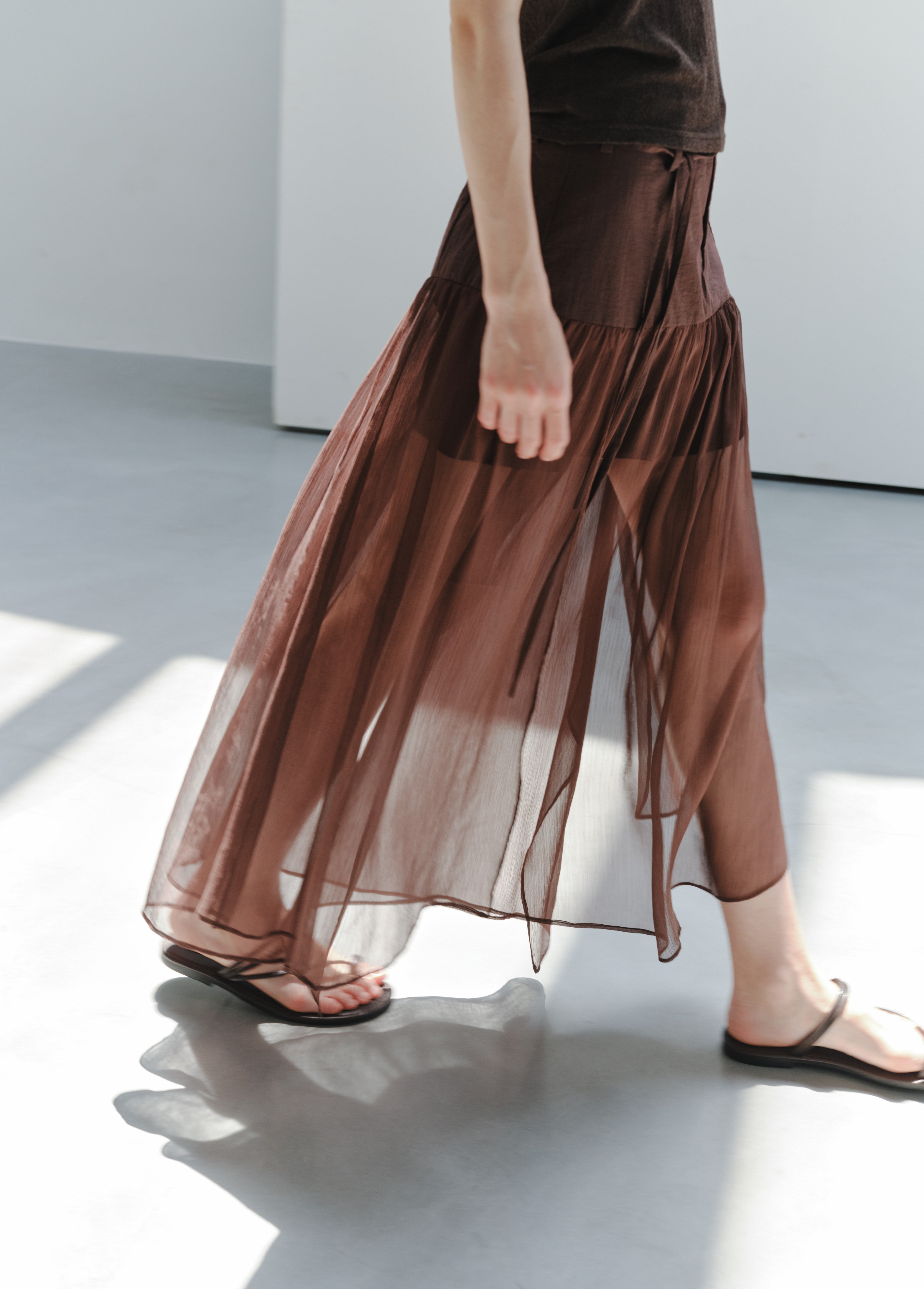 SHEER TULLE PLEAT SKIRT