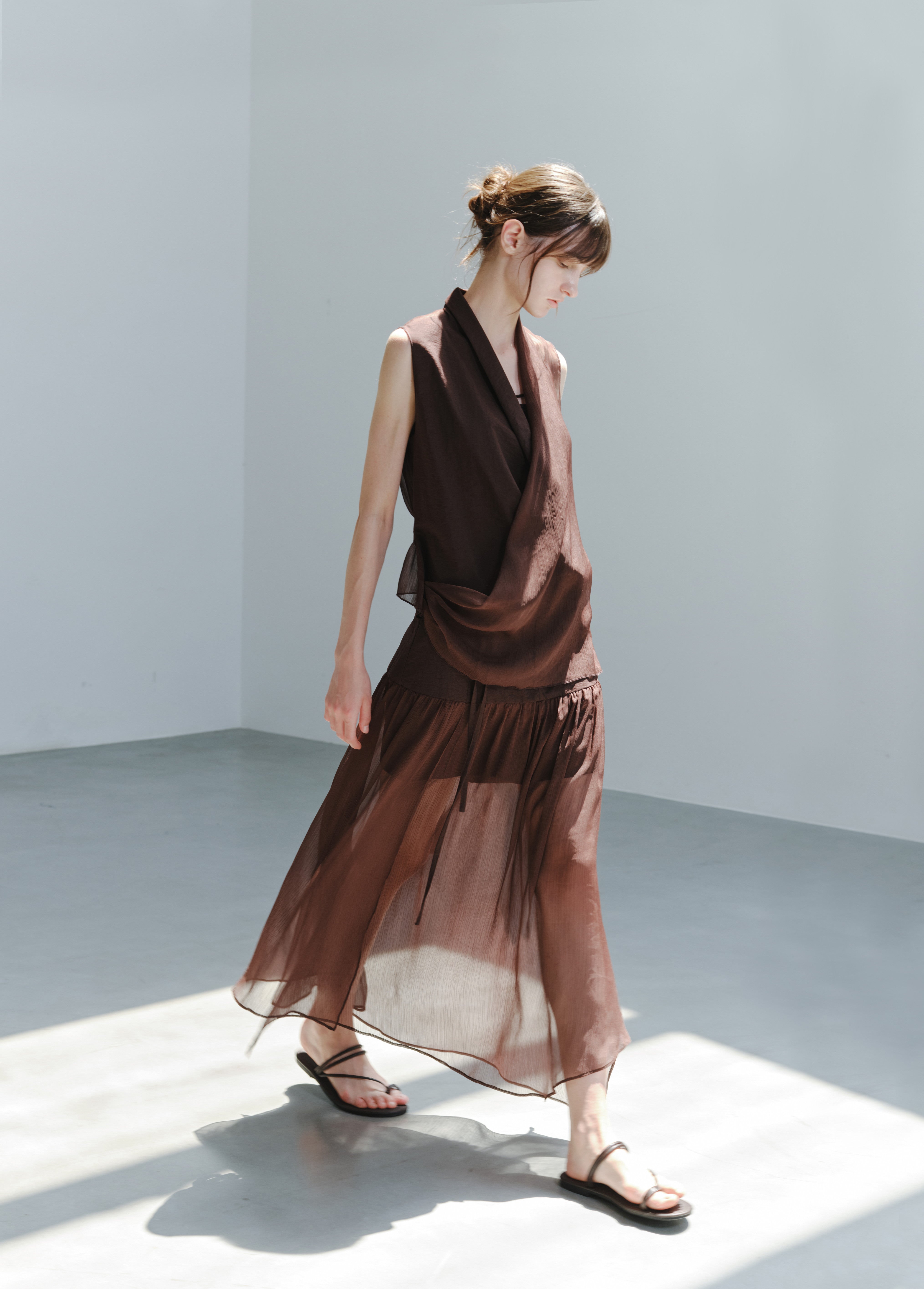 SHEER TULLE PLEAT SKIRT