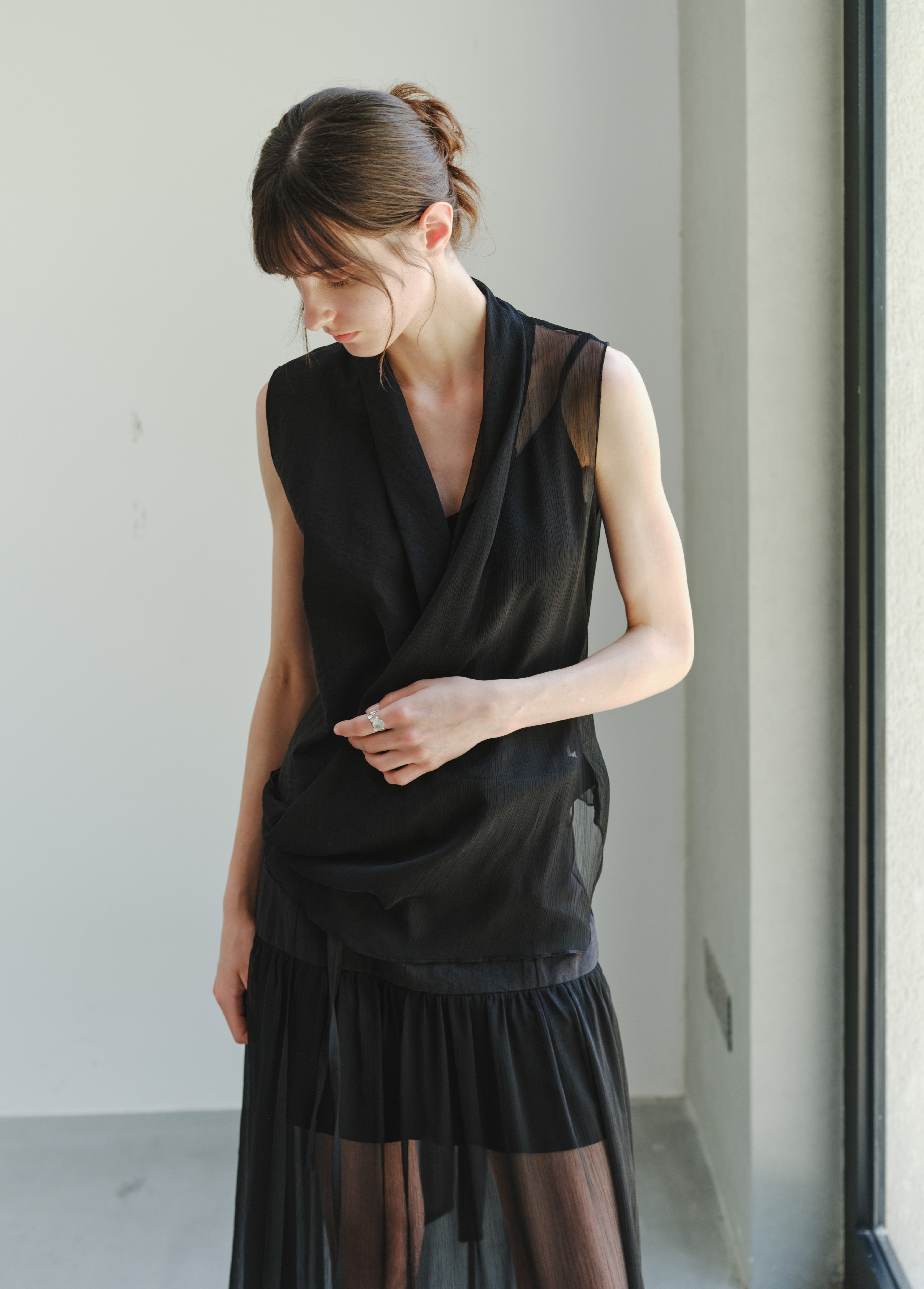 HALF SHEER CACHECOEUR BLOUSE