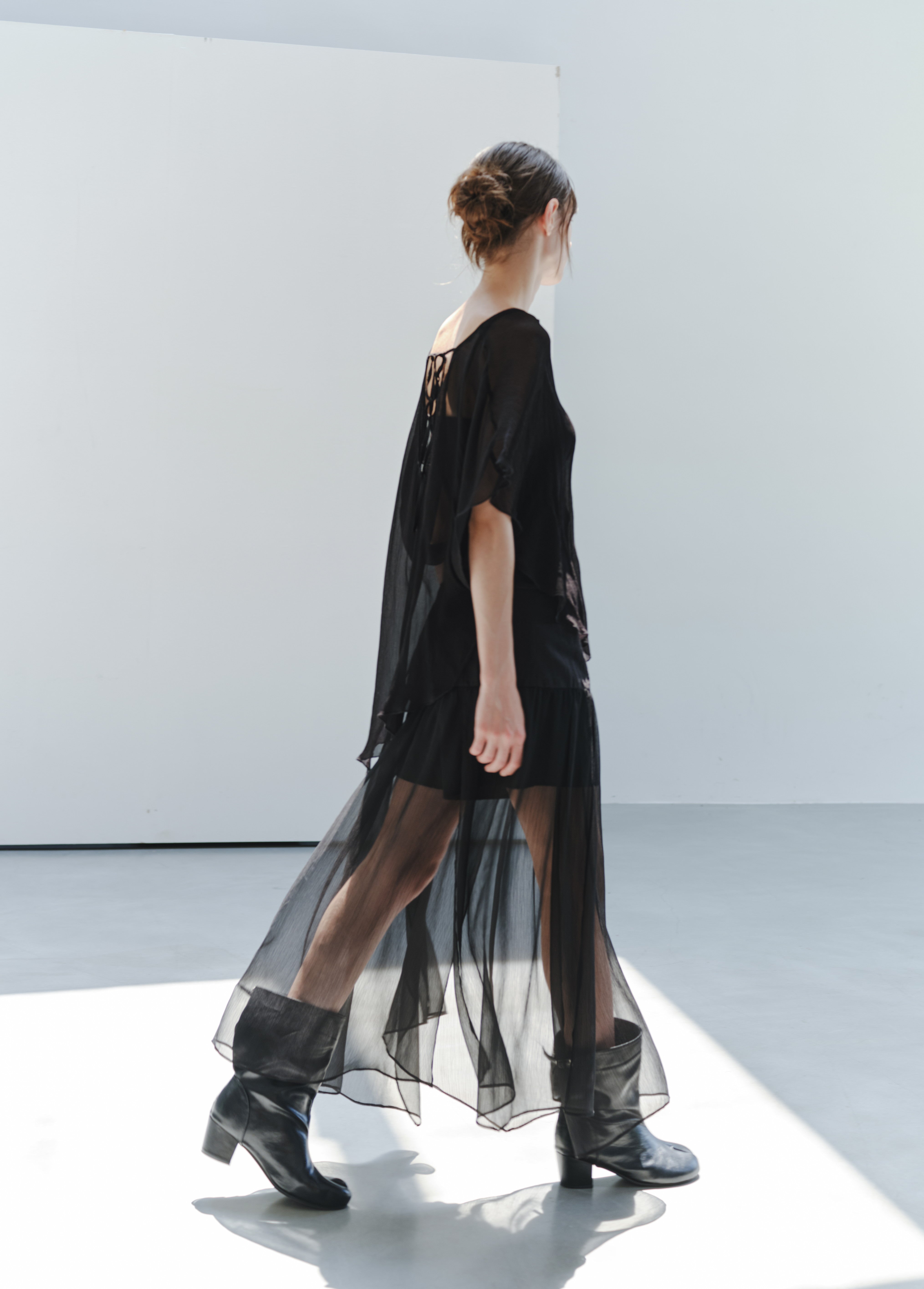 SHEER TULLE PLEAT SKIRT