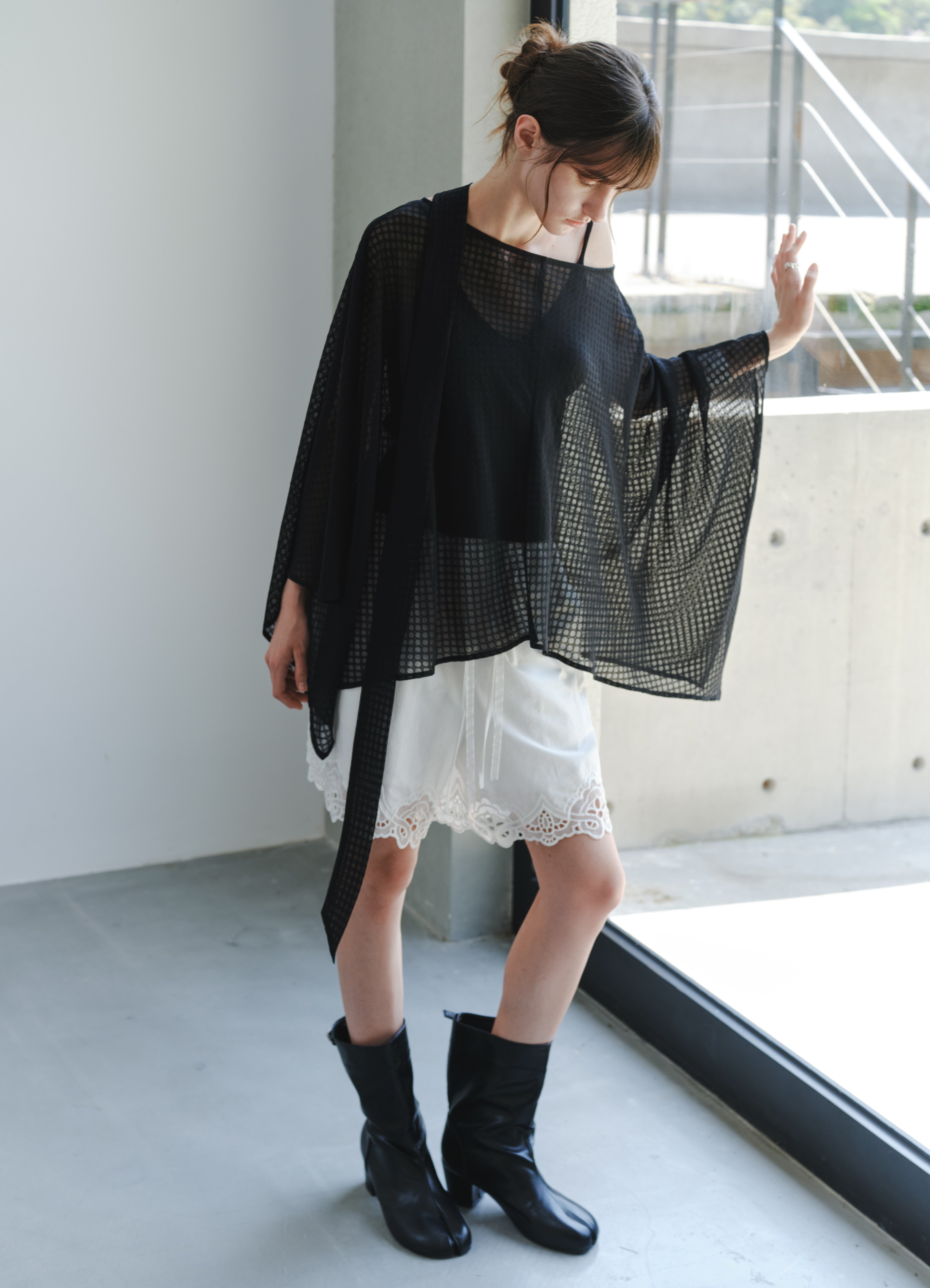 MULTI LAYERED BUBBLE TOP