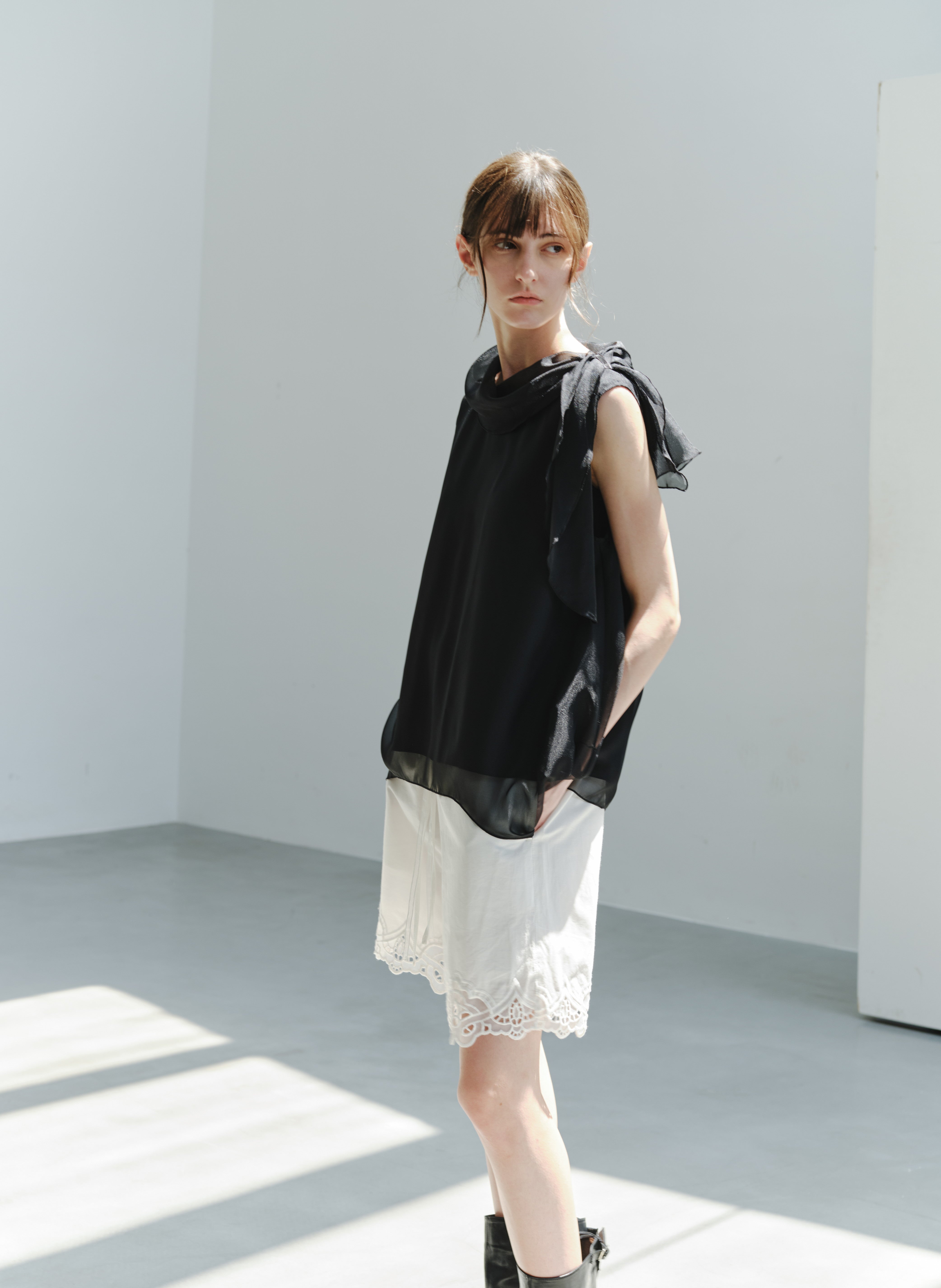 SHEER VEIL LAYERED BLOUSE