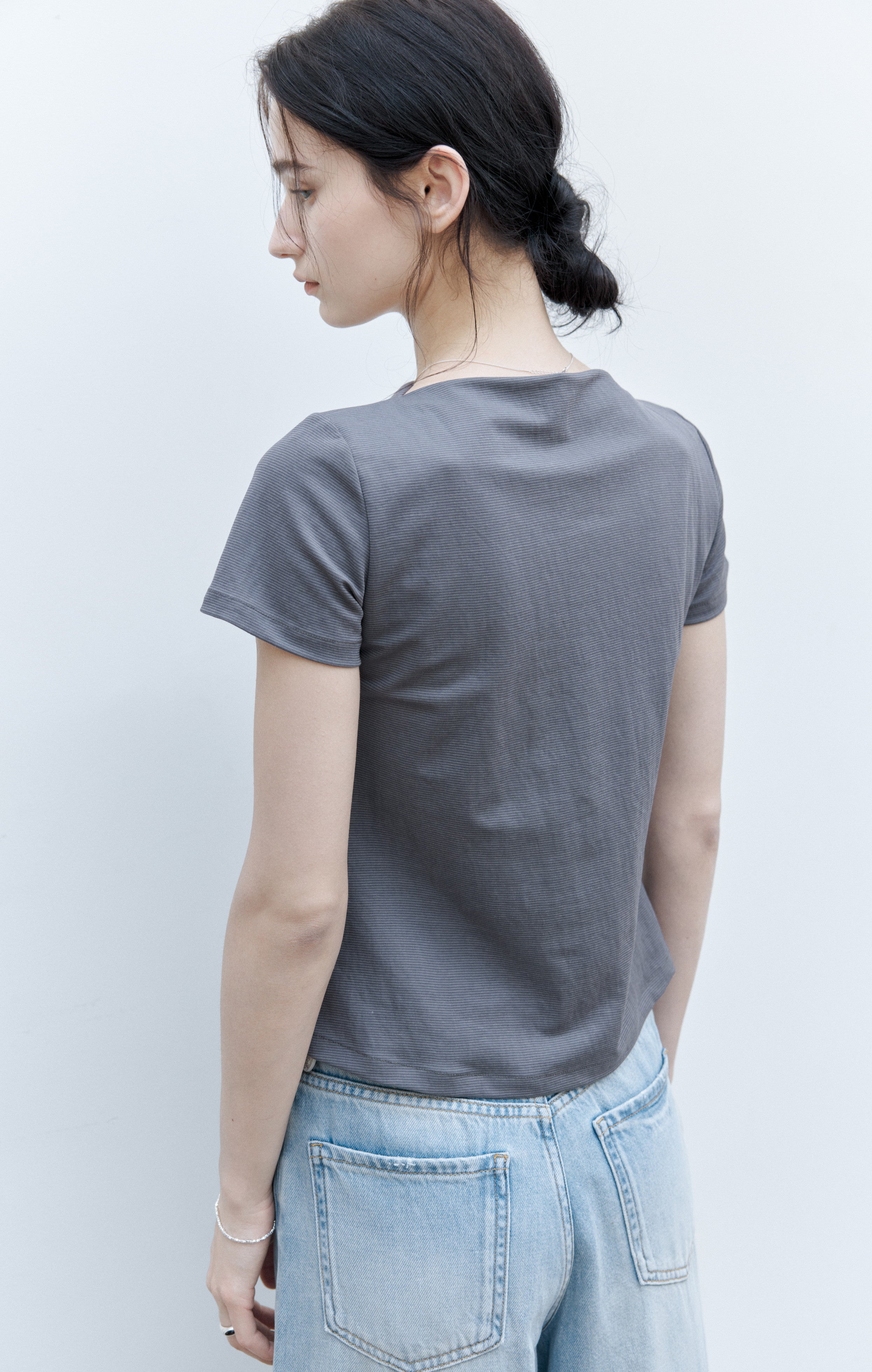 SIDE GATHERE SLIM T-SHIRT / サイドギャザースリムTシャツ