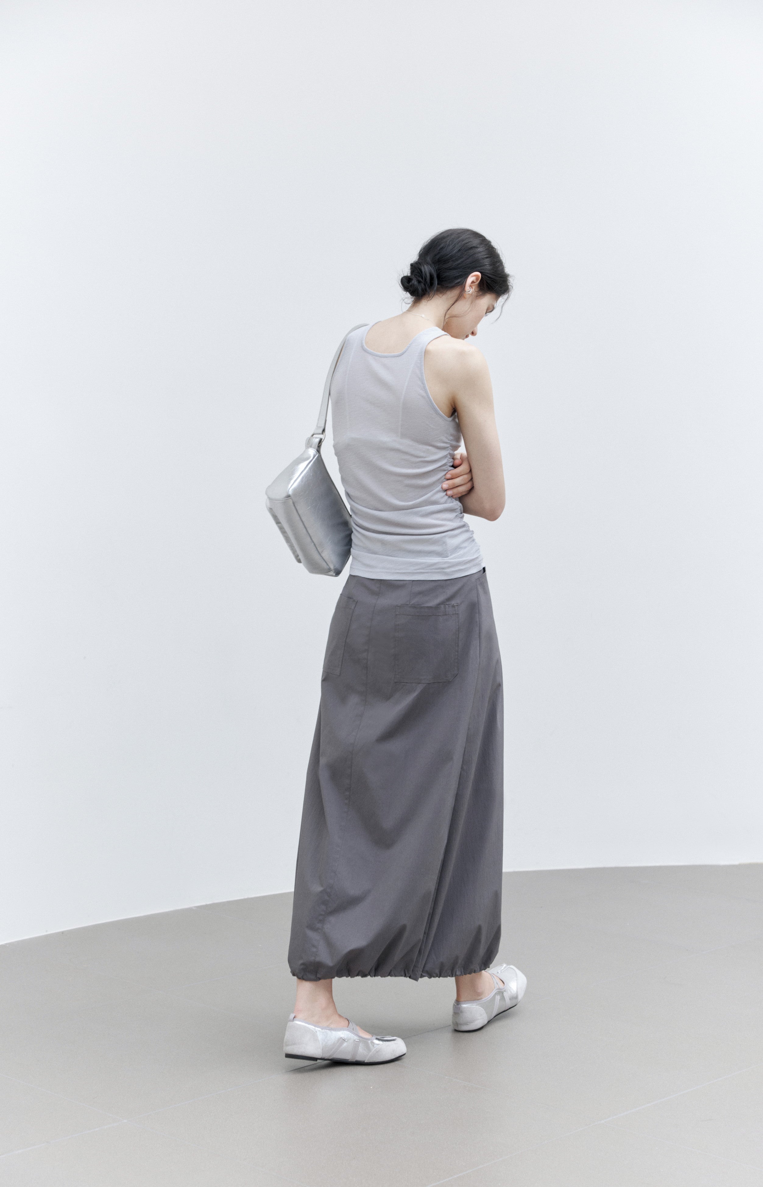 SLIM FIT SHIRRED TOP / 슬림 피트 셔링 톱