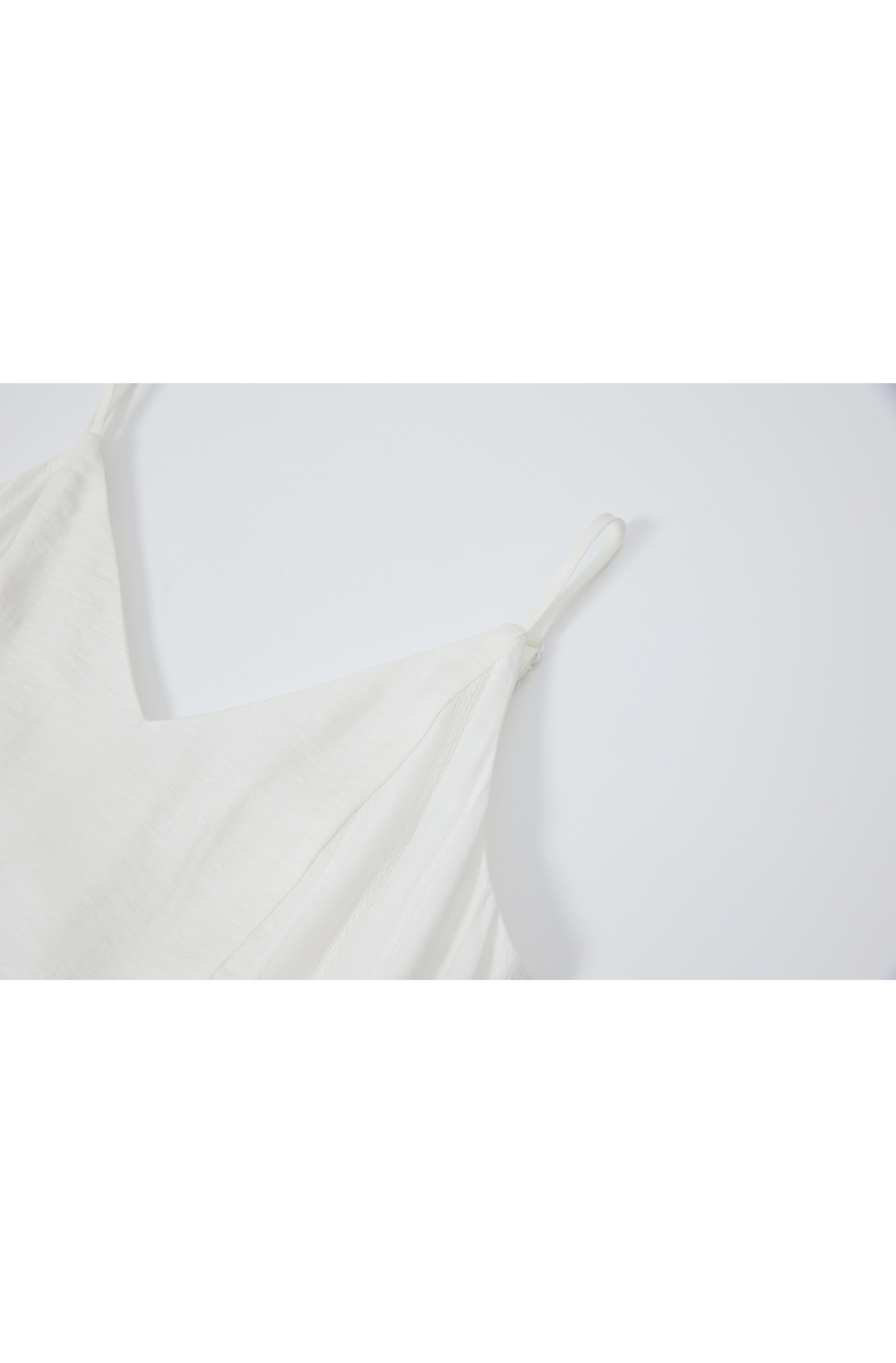 CLASSIC SHAPE VOLUME DRESS / 클래식 셰이프 볼륨 원피스