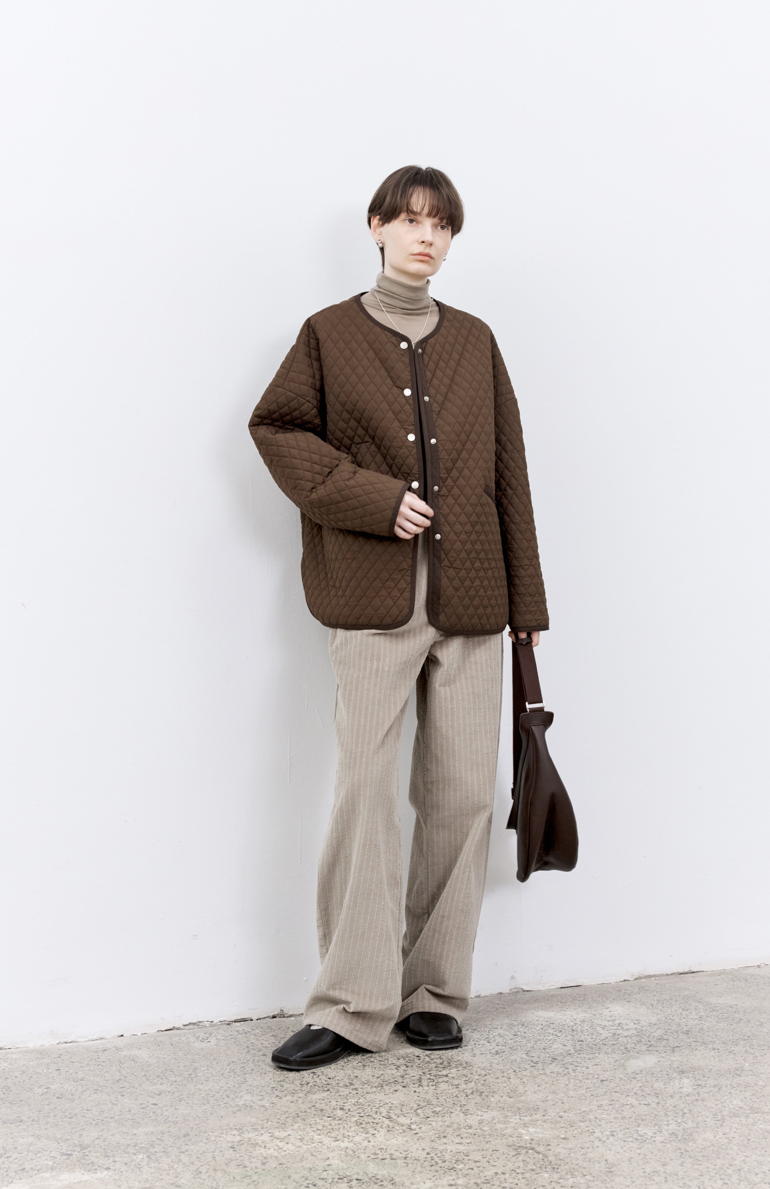 COLLARLESS QUILTED JACKET