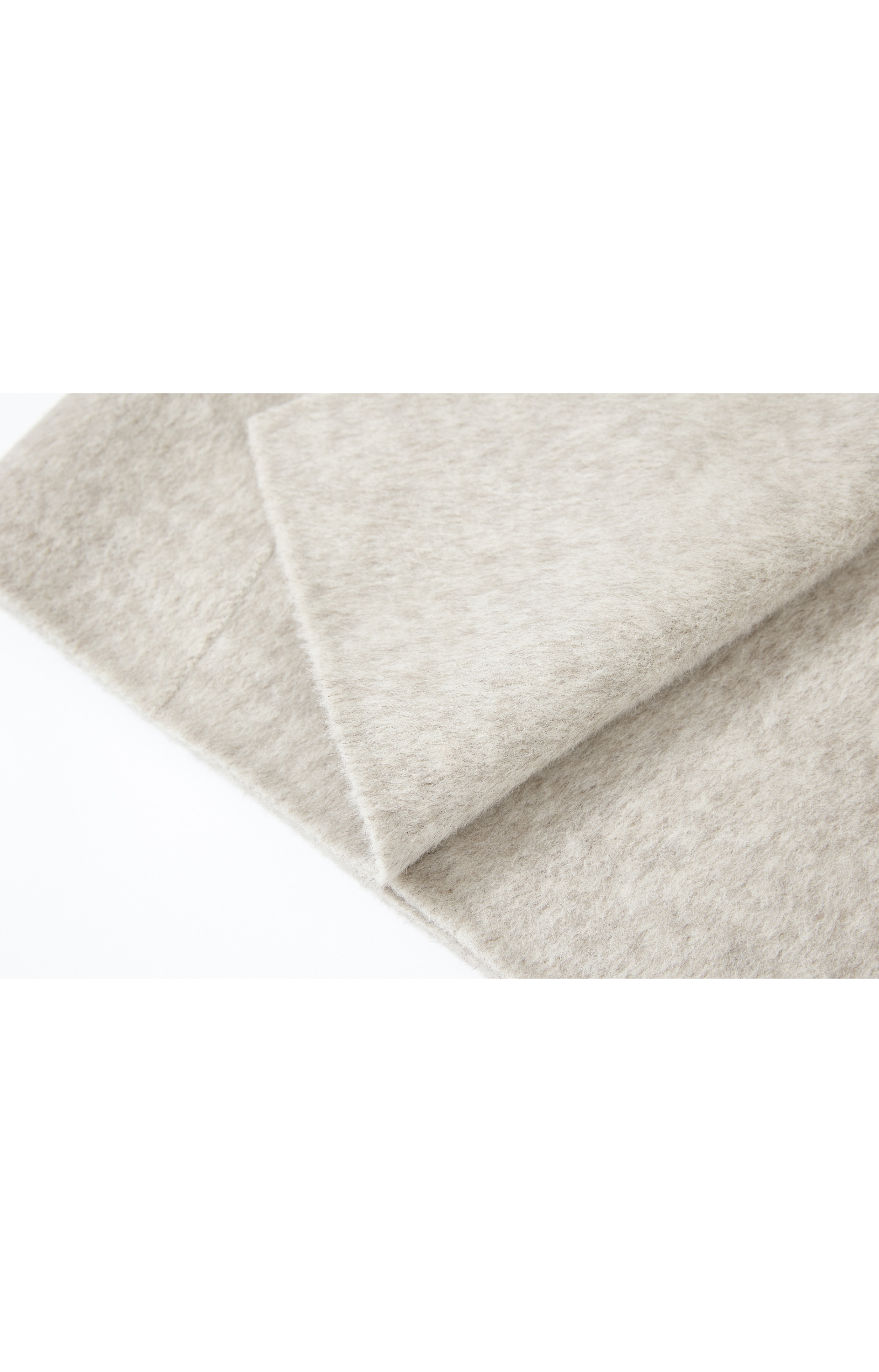 SOFT FURRY WOOL COAT / 소프트 파리 울 코트