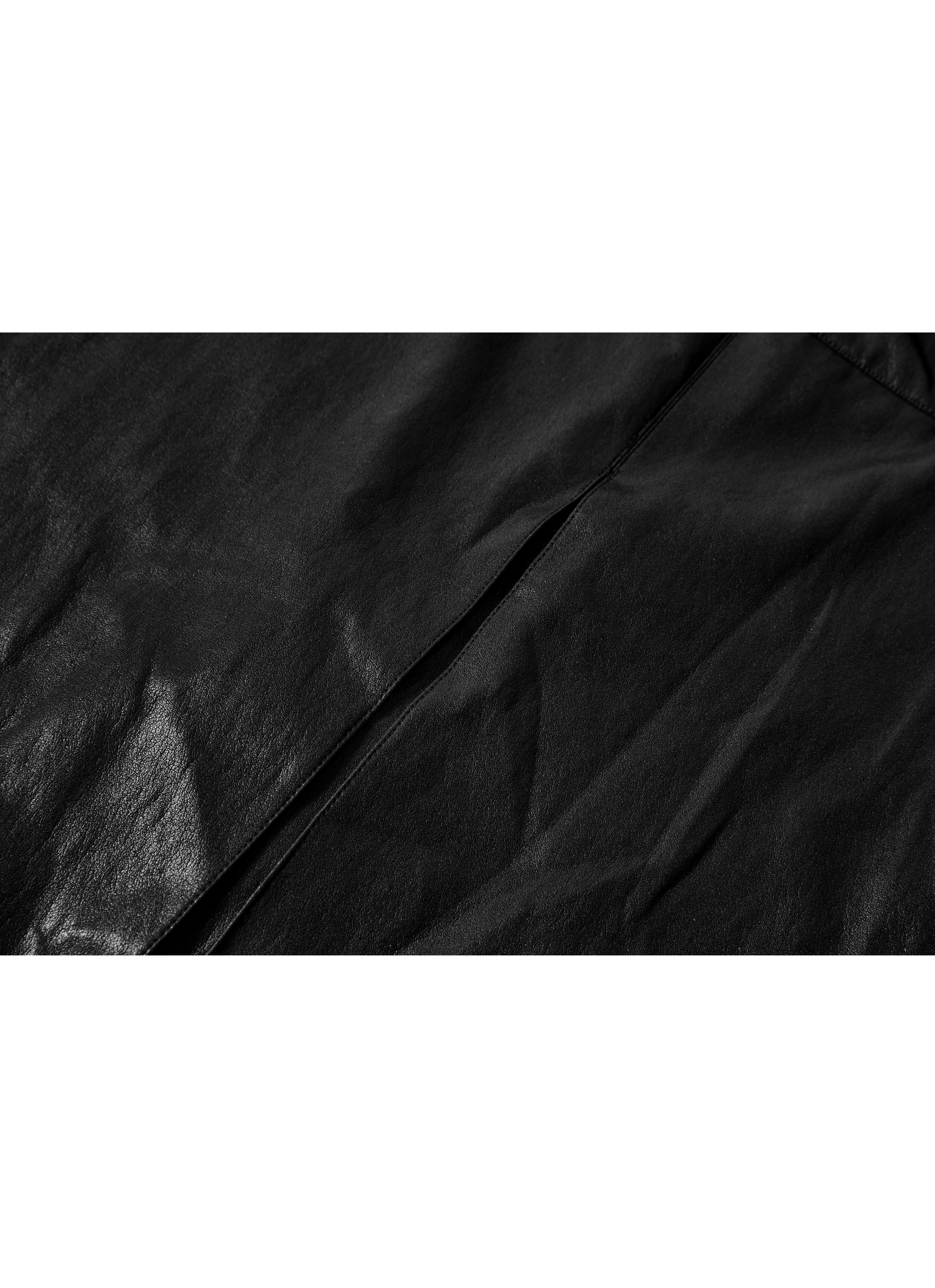 BACK LEATHER PLEATED SKIRT