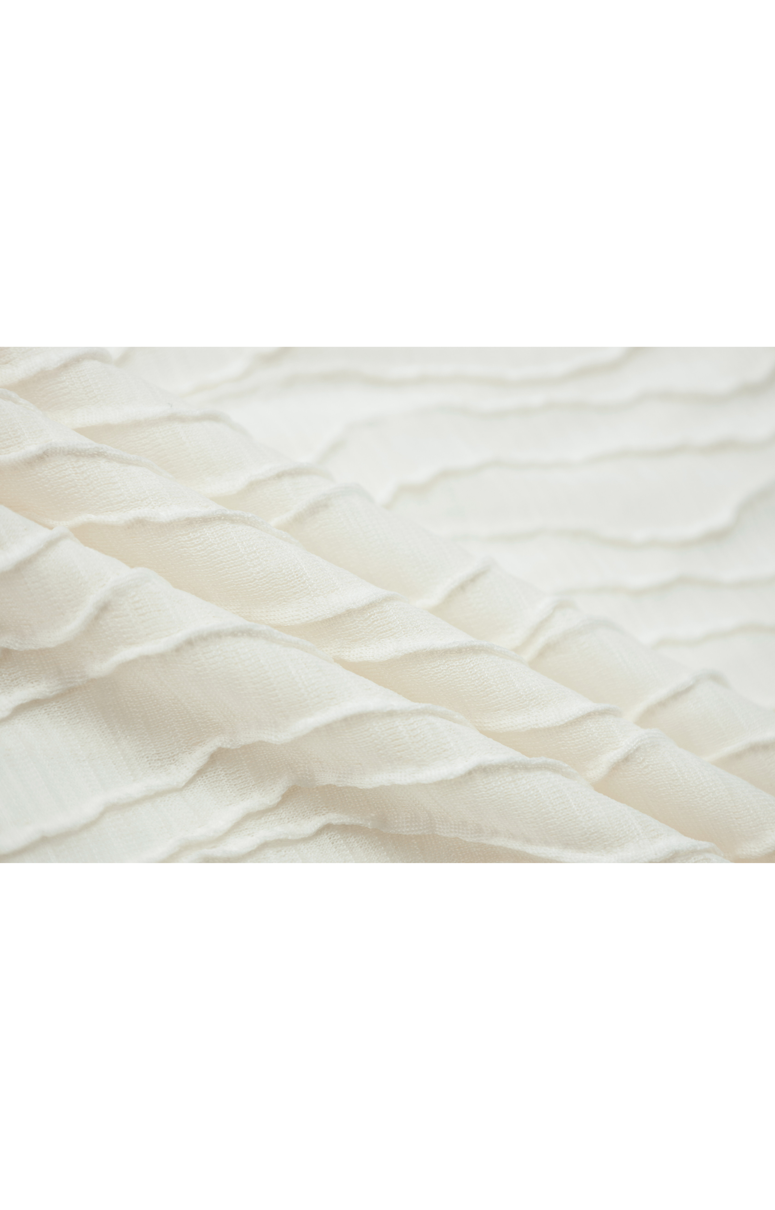 WAVE JACQUARD SHEER TOP / ウェーブジャカードシアートップ