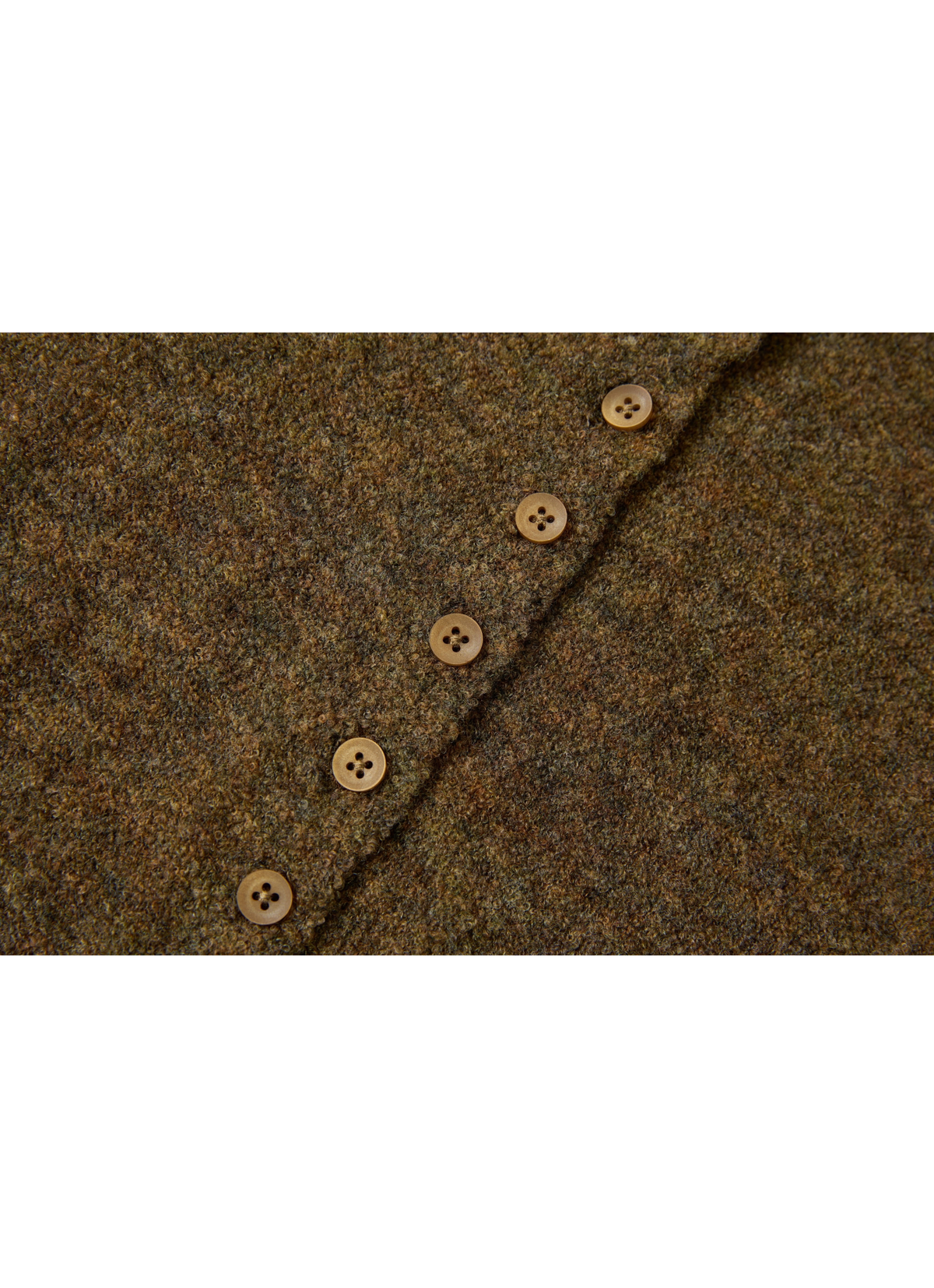 MULTI BUTTON COLOR SWEATER