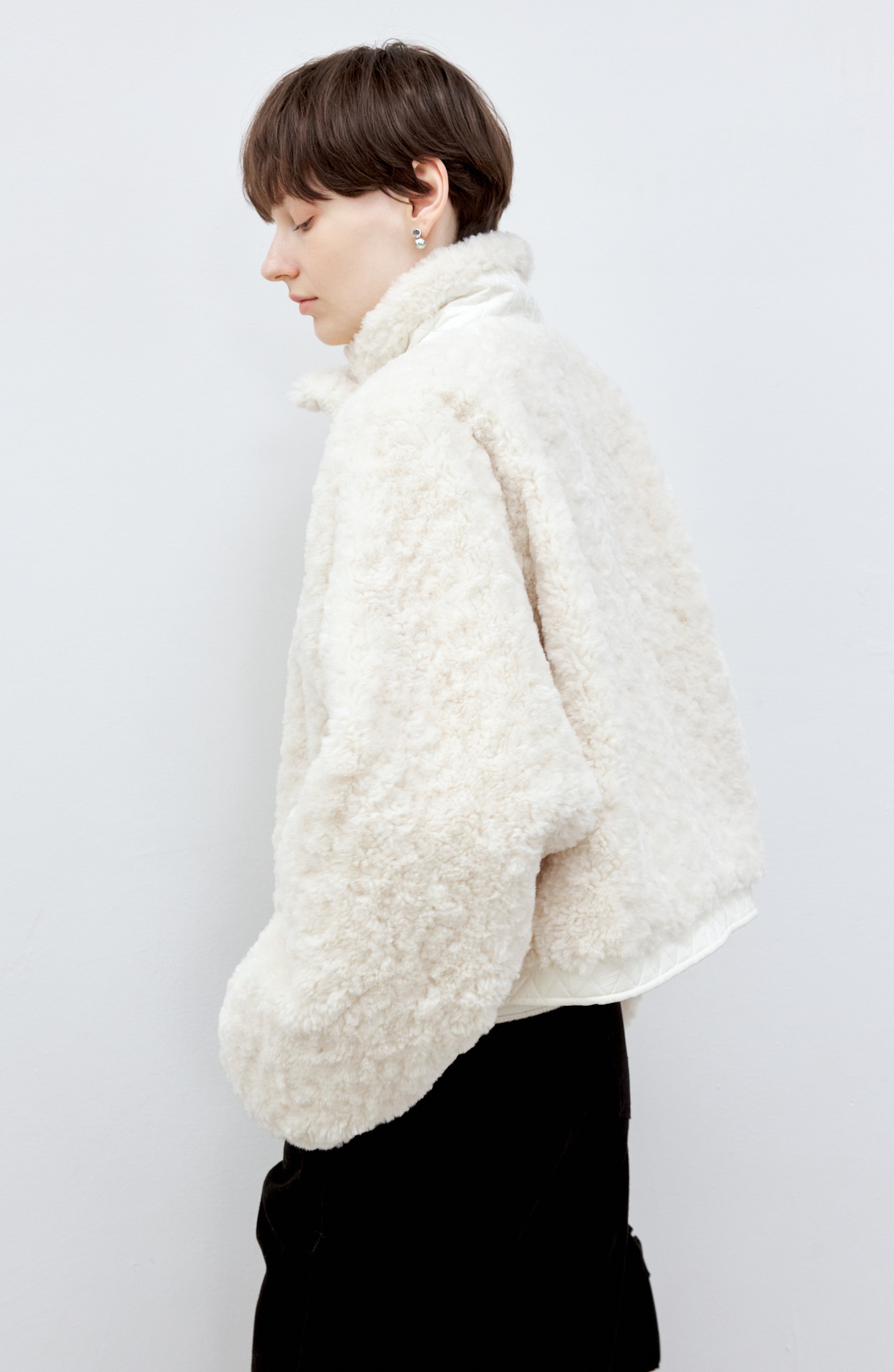 CONTRAST BOA MOUTON JACKET