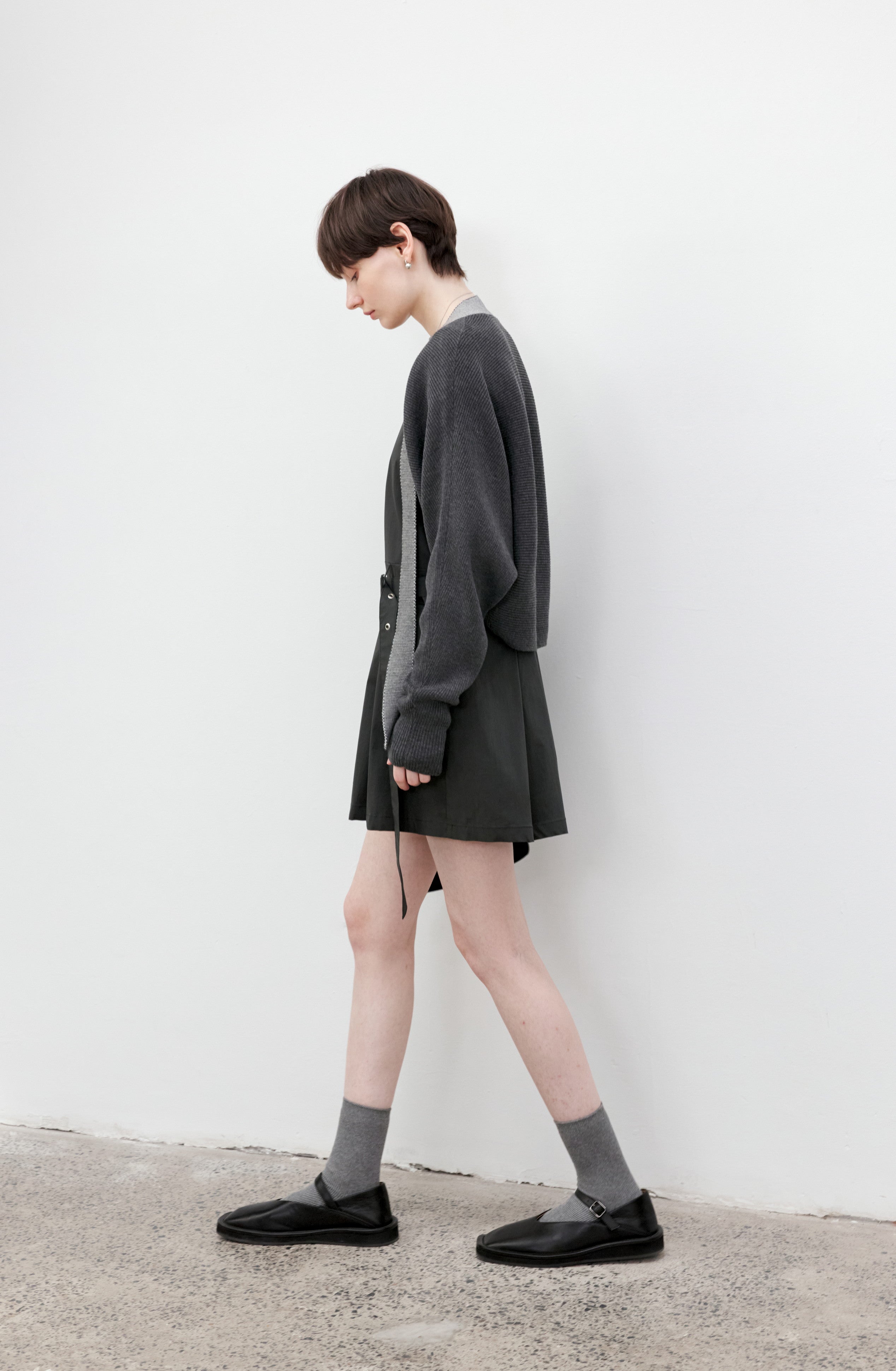 RIB KNIT BOLERO CARDIGAN