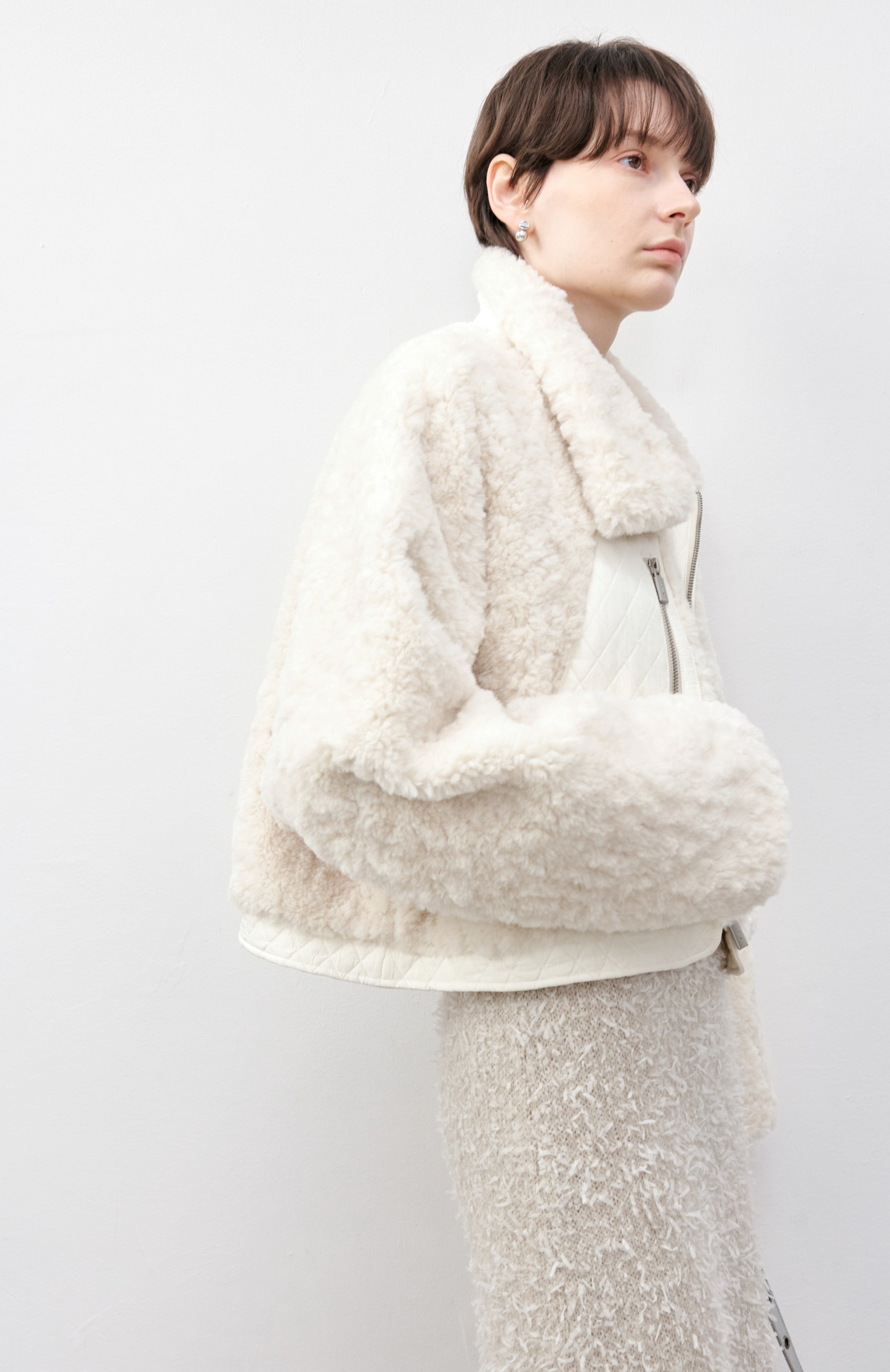 CONTRAST BOA MOUTON JACKET