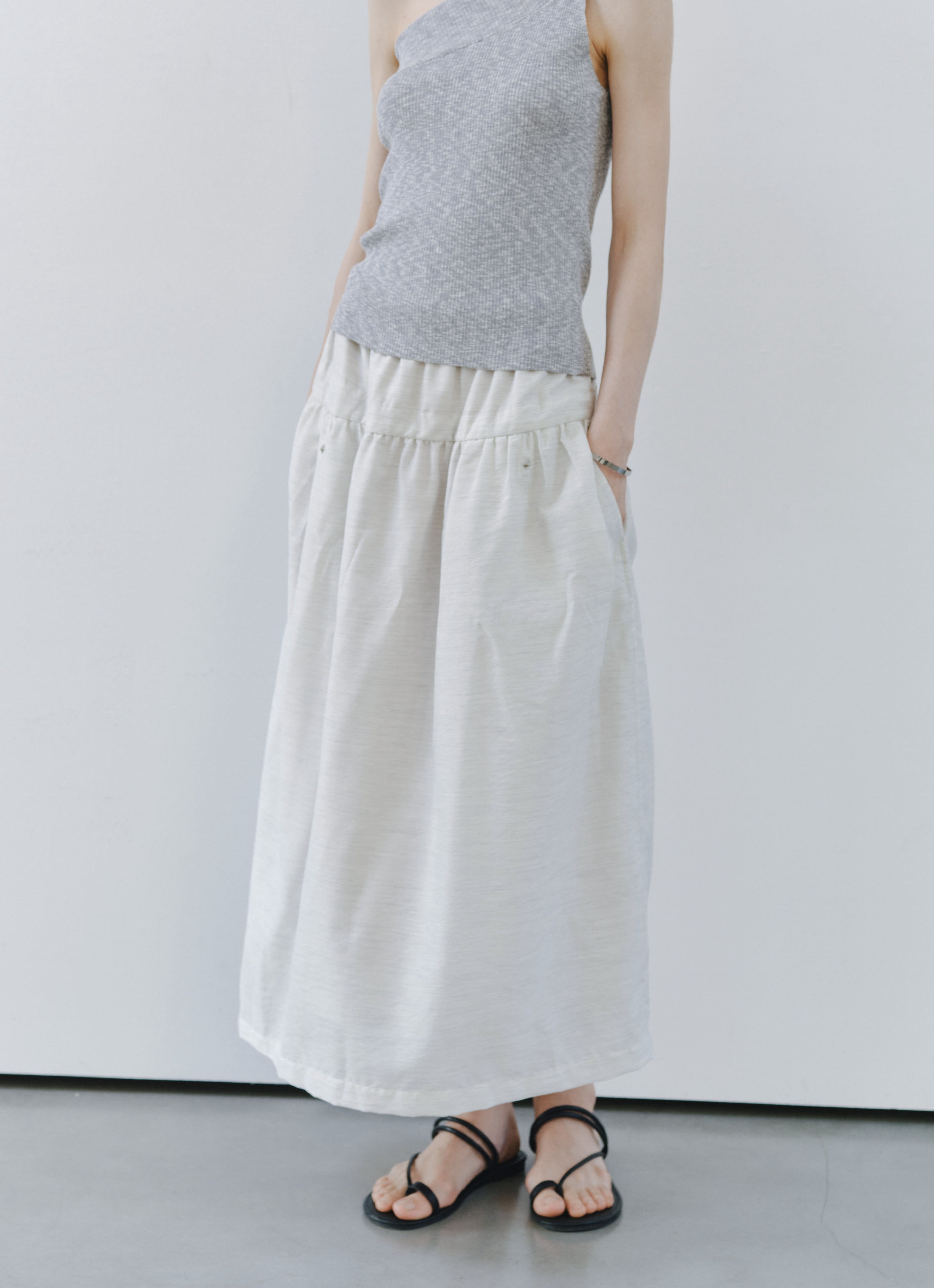 SOFT BALLOON GATHER SKIRT / ソフトバルーンギャザースカート