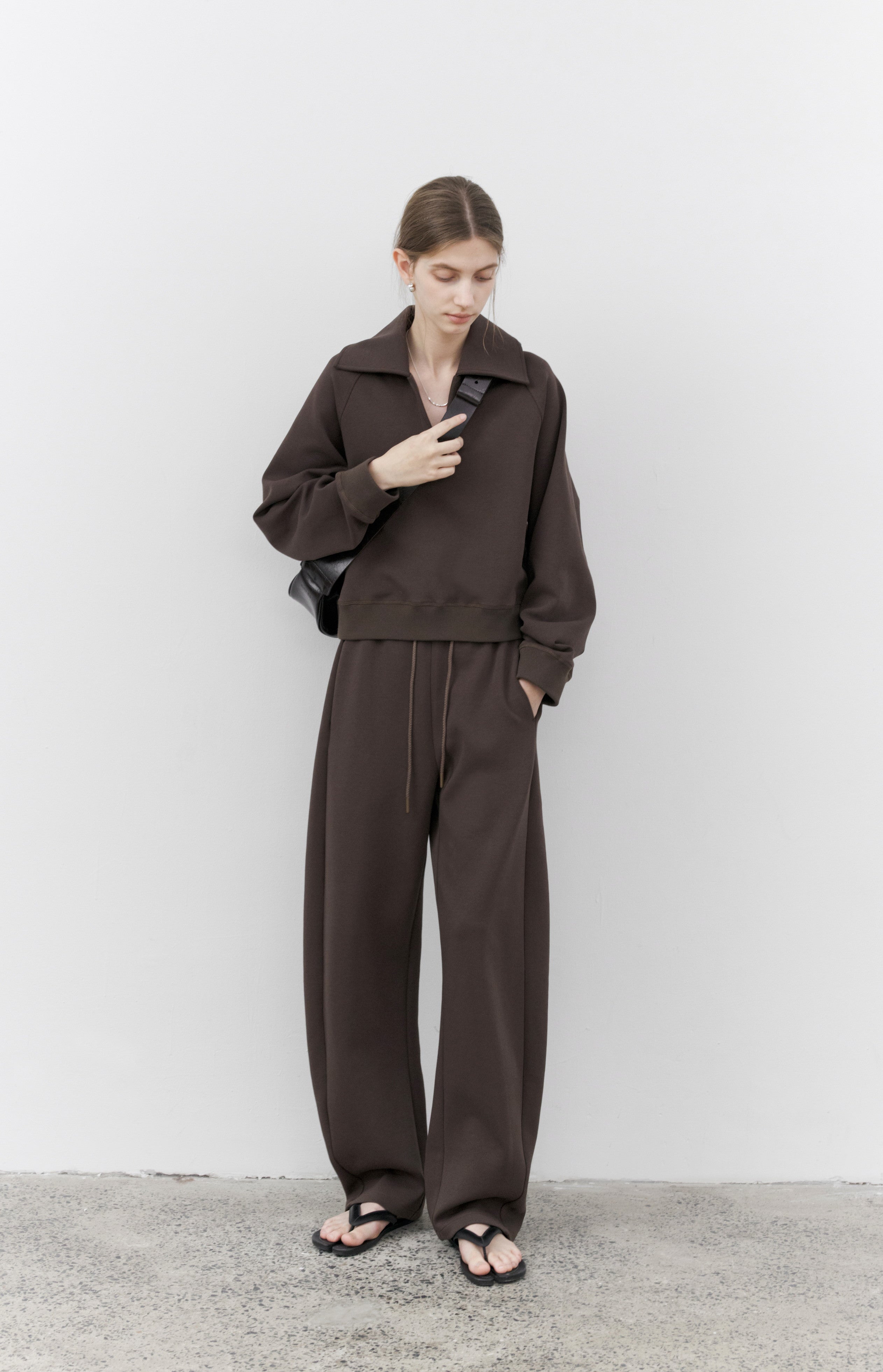 V-NECK LAPEL SWEATSHIRT/V 넥 래퍼 스웨트