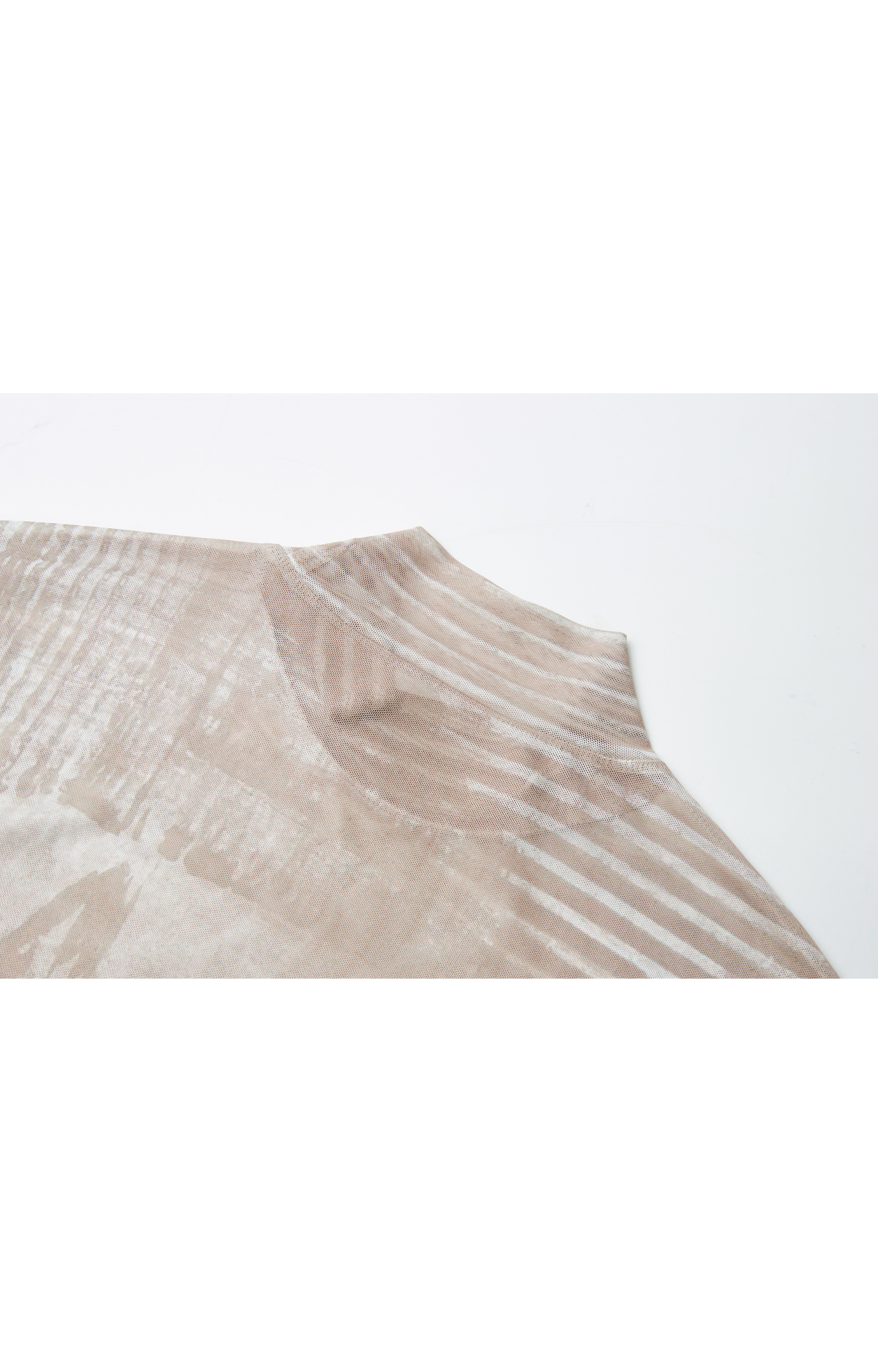 RUBBING ART SHEER TOP / ラビングアートシアートップ