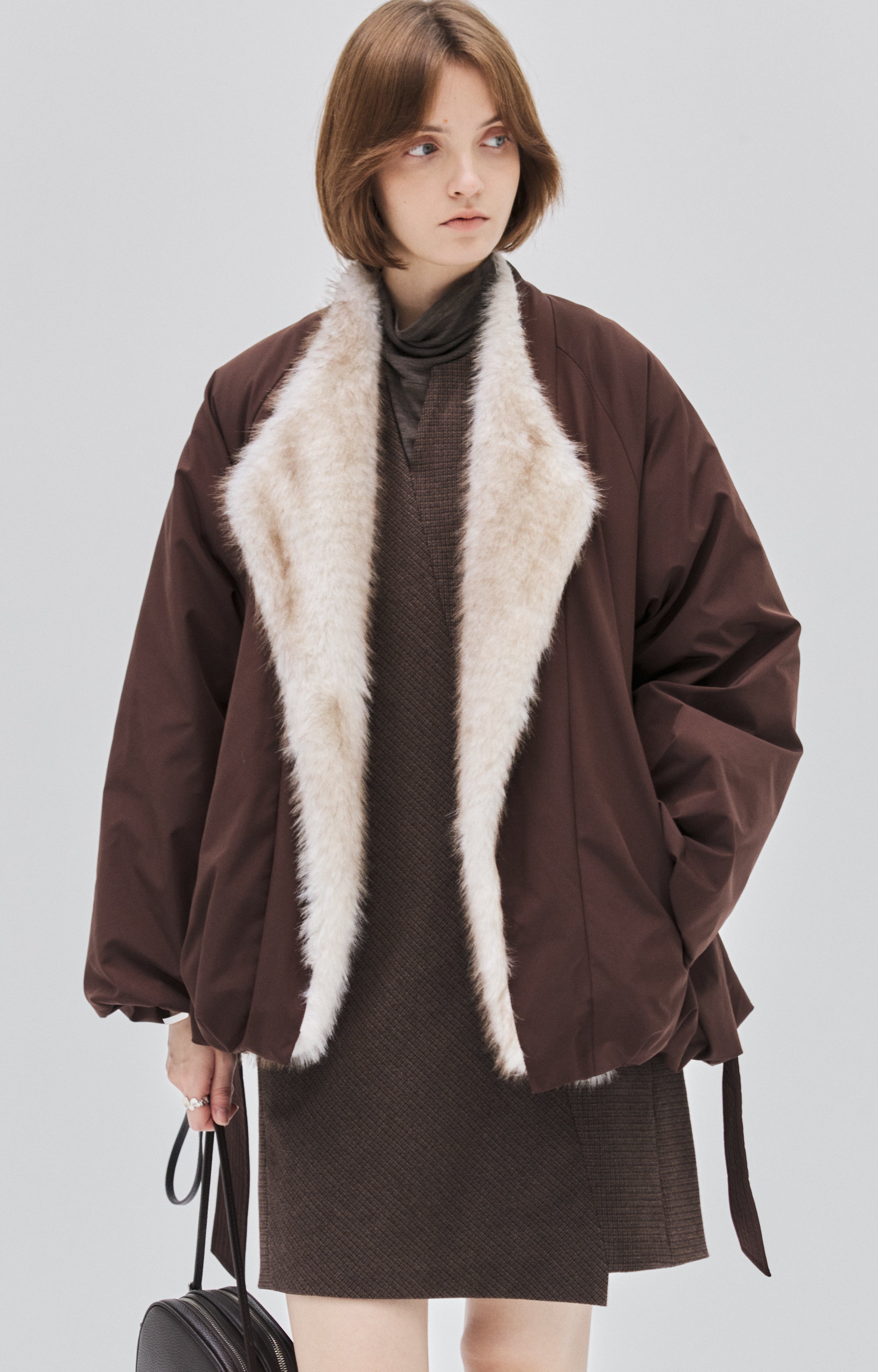 FUR LAPEL DRAPE DOWN