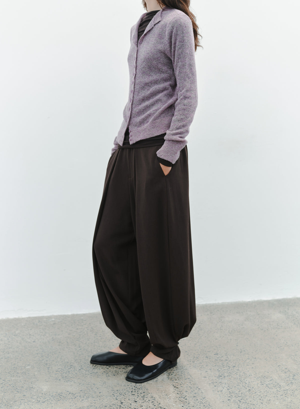 TUCK HEM DRAPE SLACKS