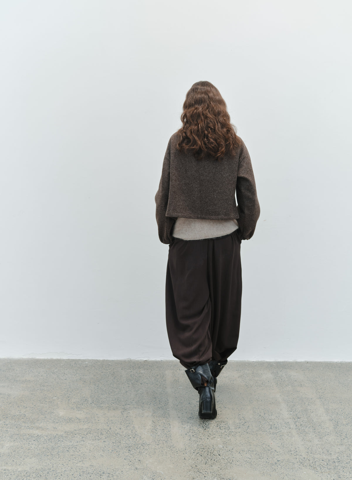 TUCK HEM DRAPE SLACKS