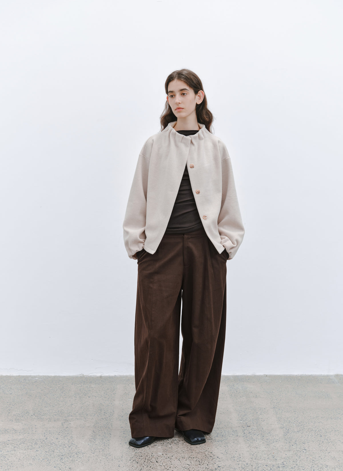 DEEP TUCK WIDE PANTS