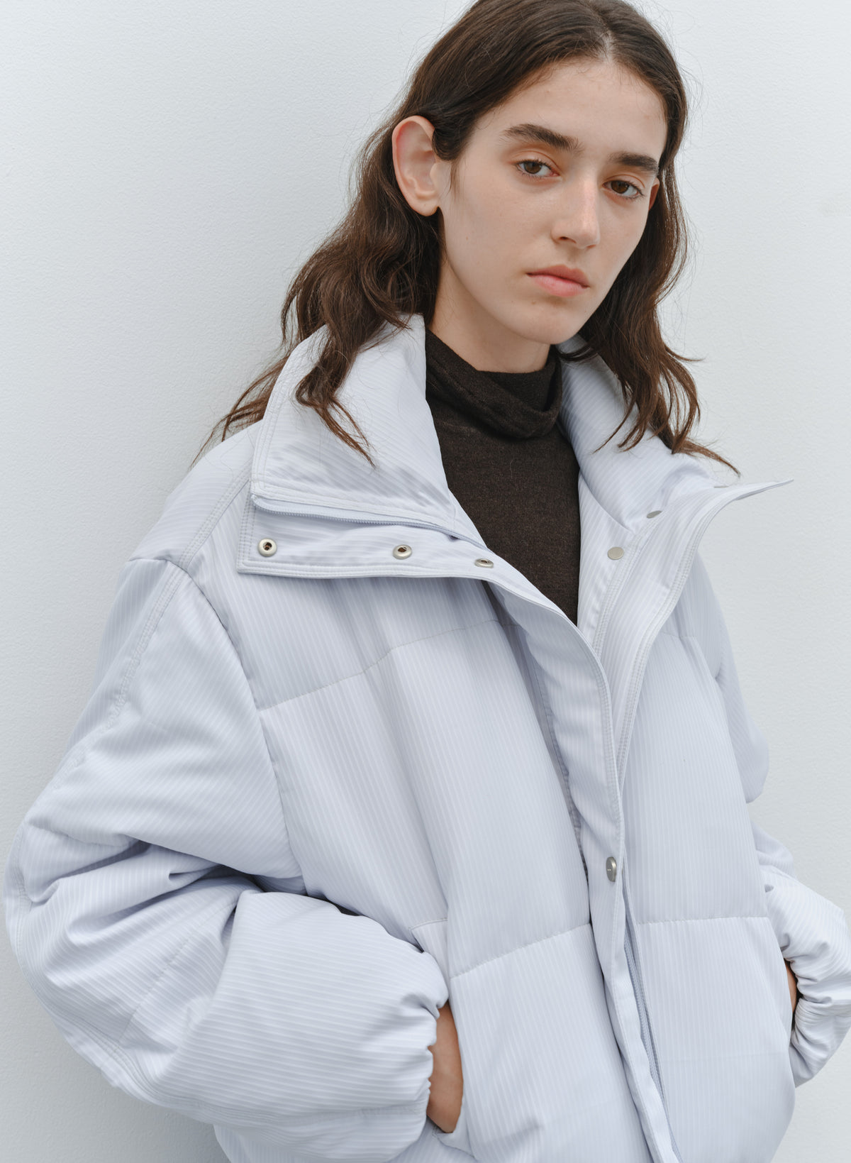 STAND COLLAR SHORT DOWN