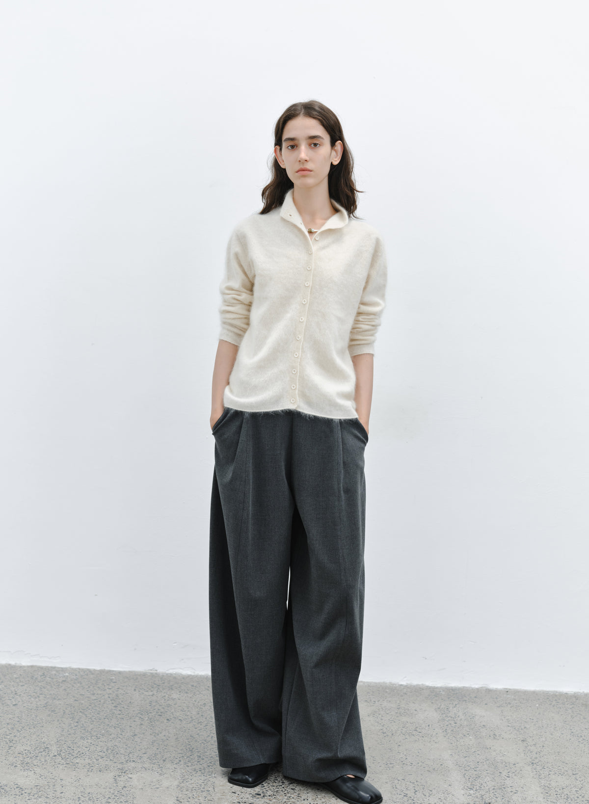 SHARP DRAPE WIDE SLACKS