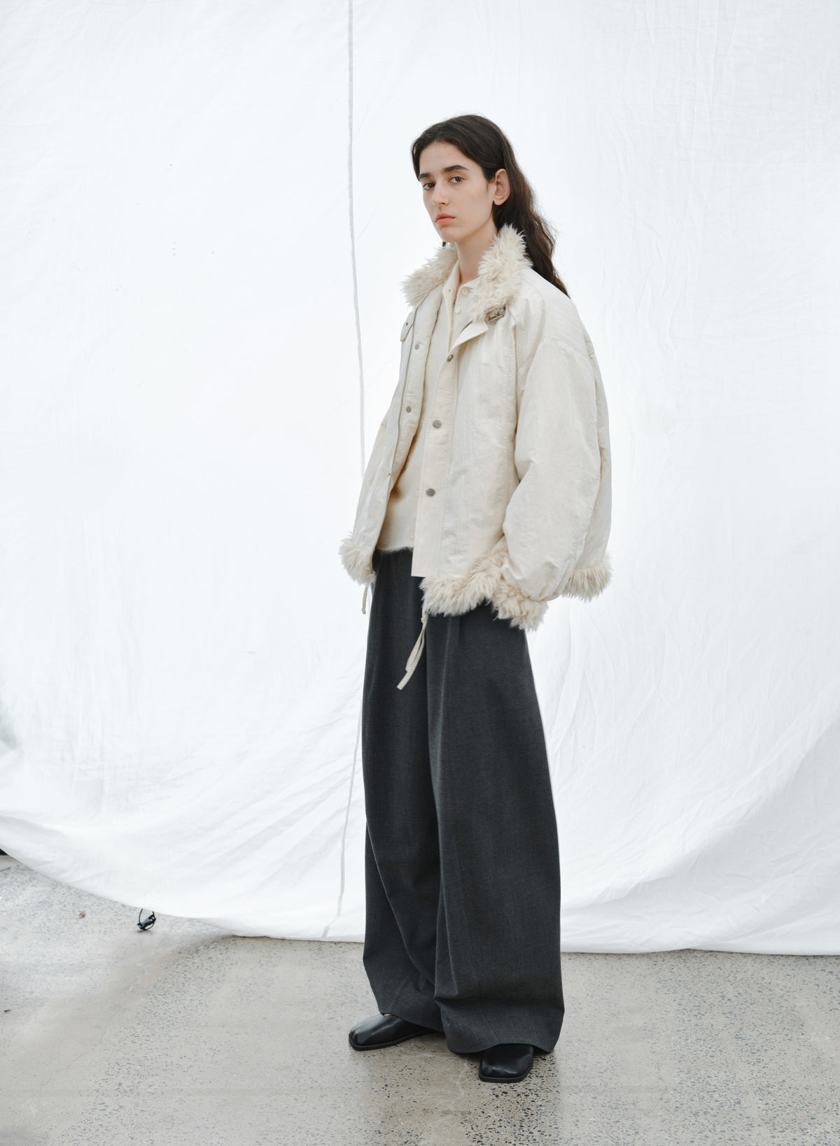 SHARP DRAPE WIDE SLACKS