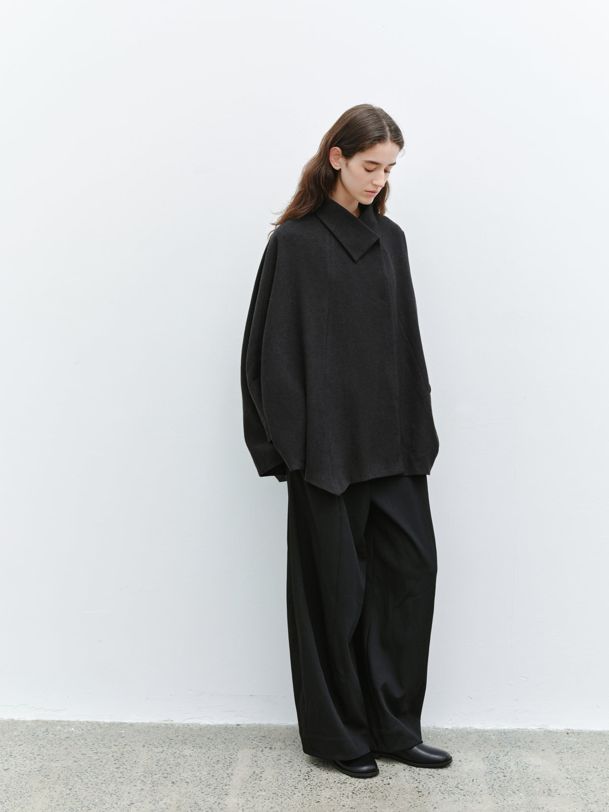 CLASSIC CAPE FLARE COAT