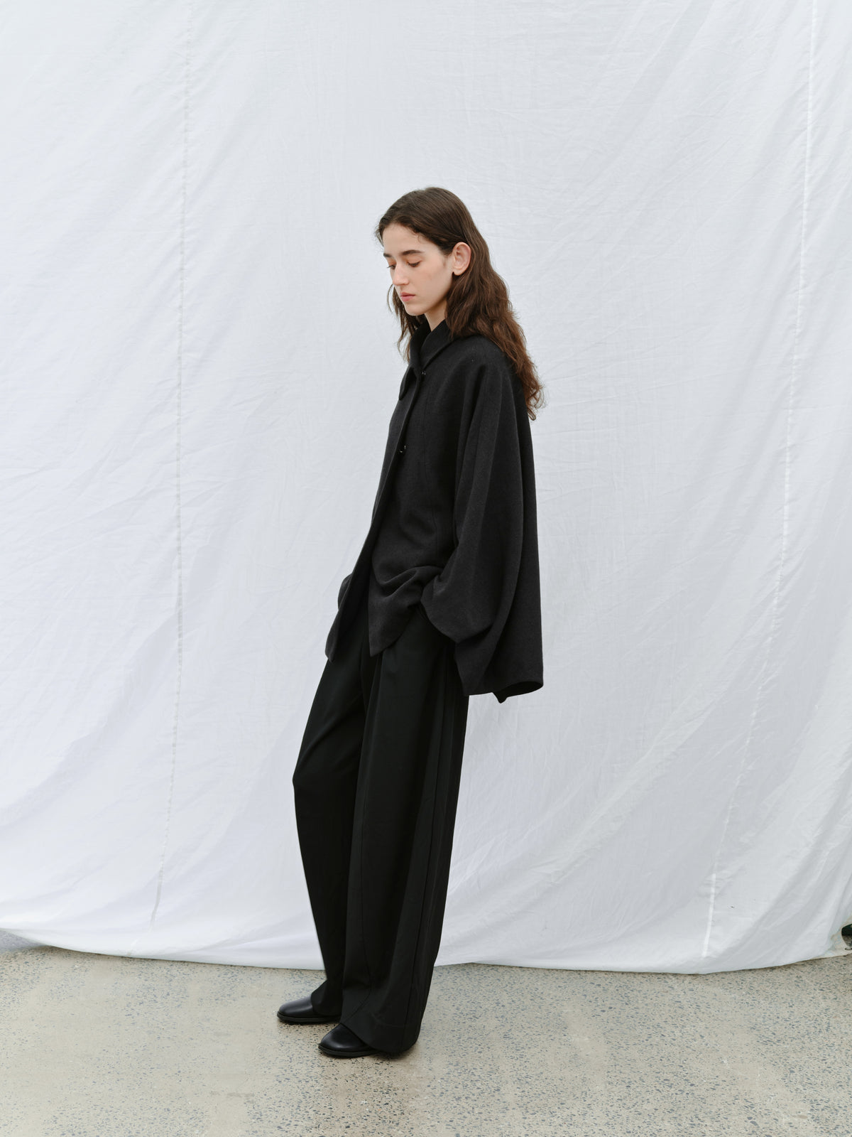 SHARP DRAPE WIDE SLACKS