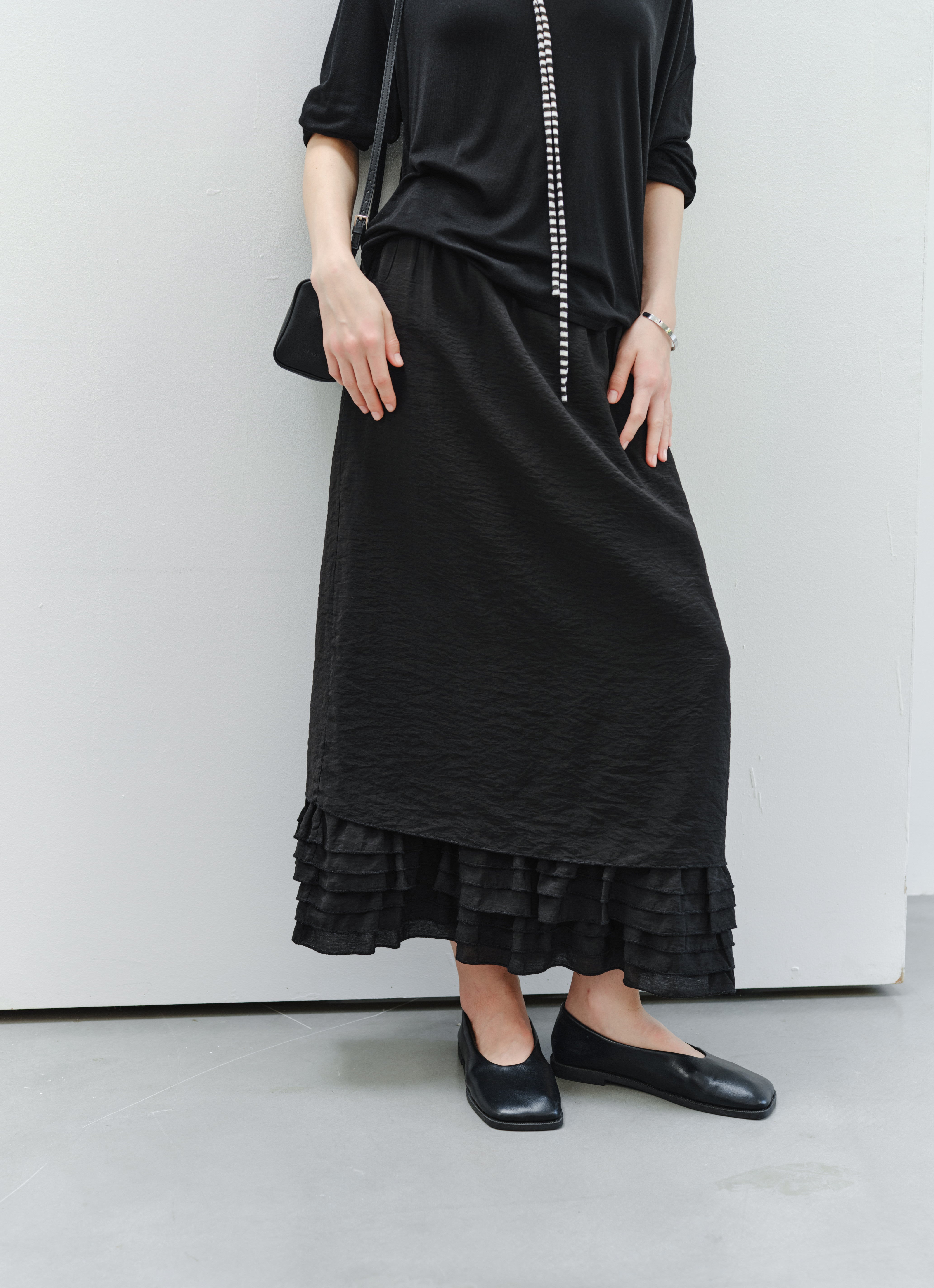 LACE HEM STRAIGHT SKIRT