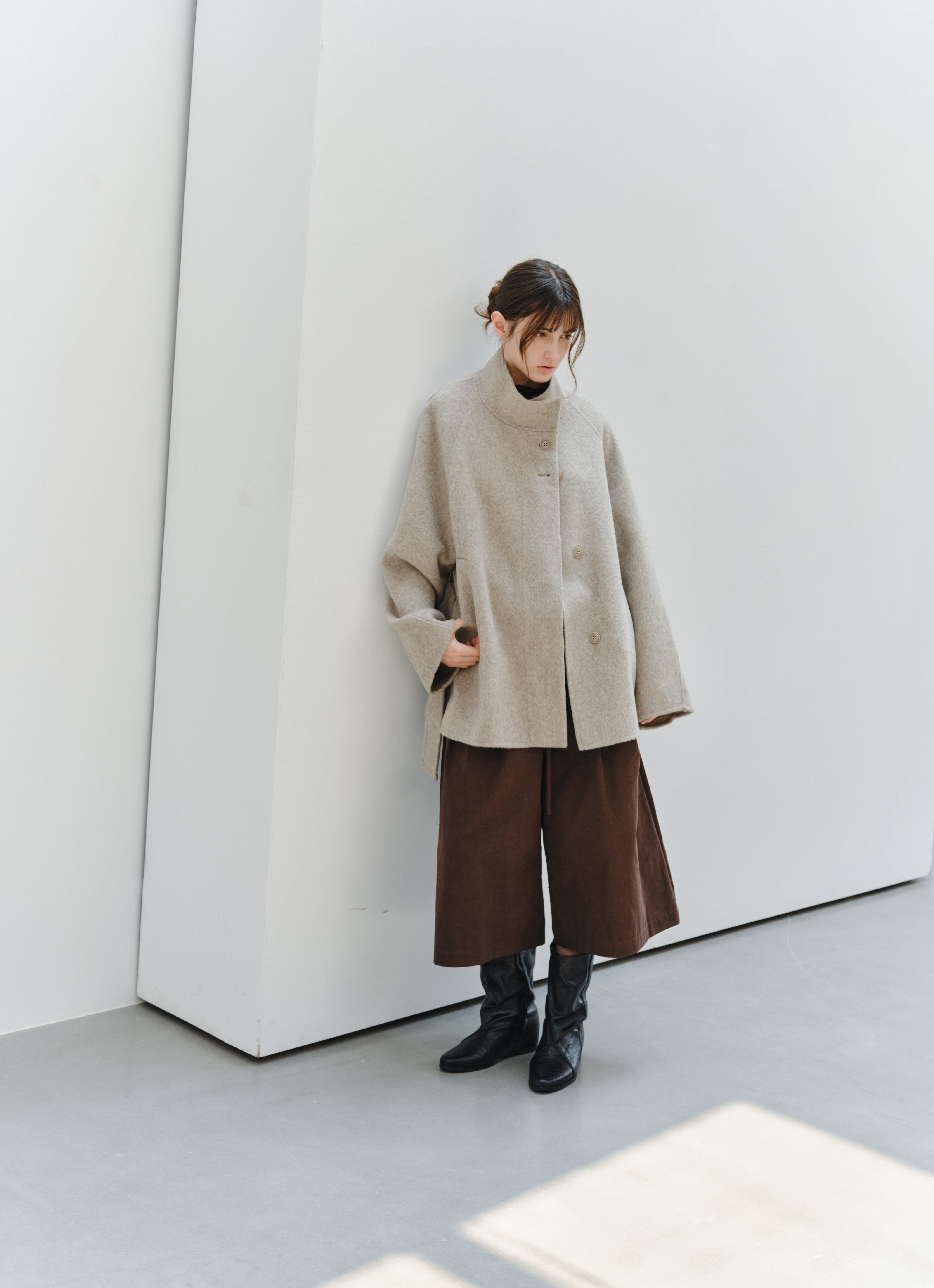WIDE TACK HALF PANTS