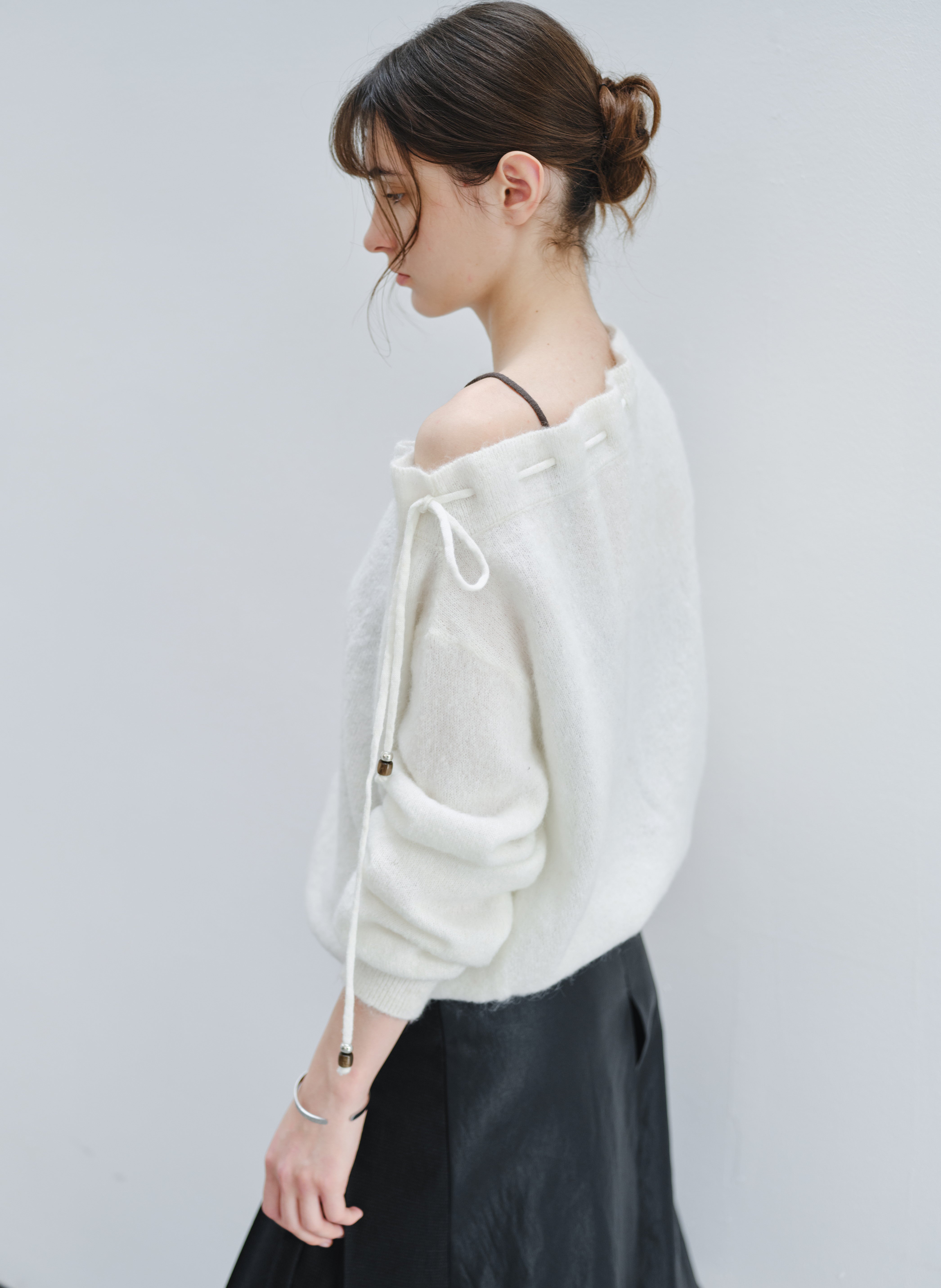 2WAY STRING POUCH SWEATER