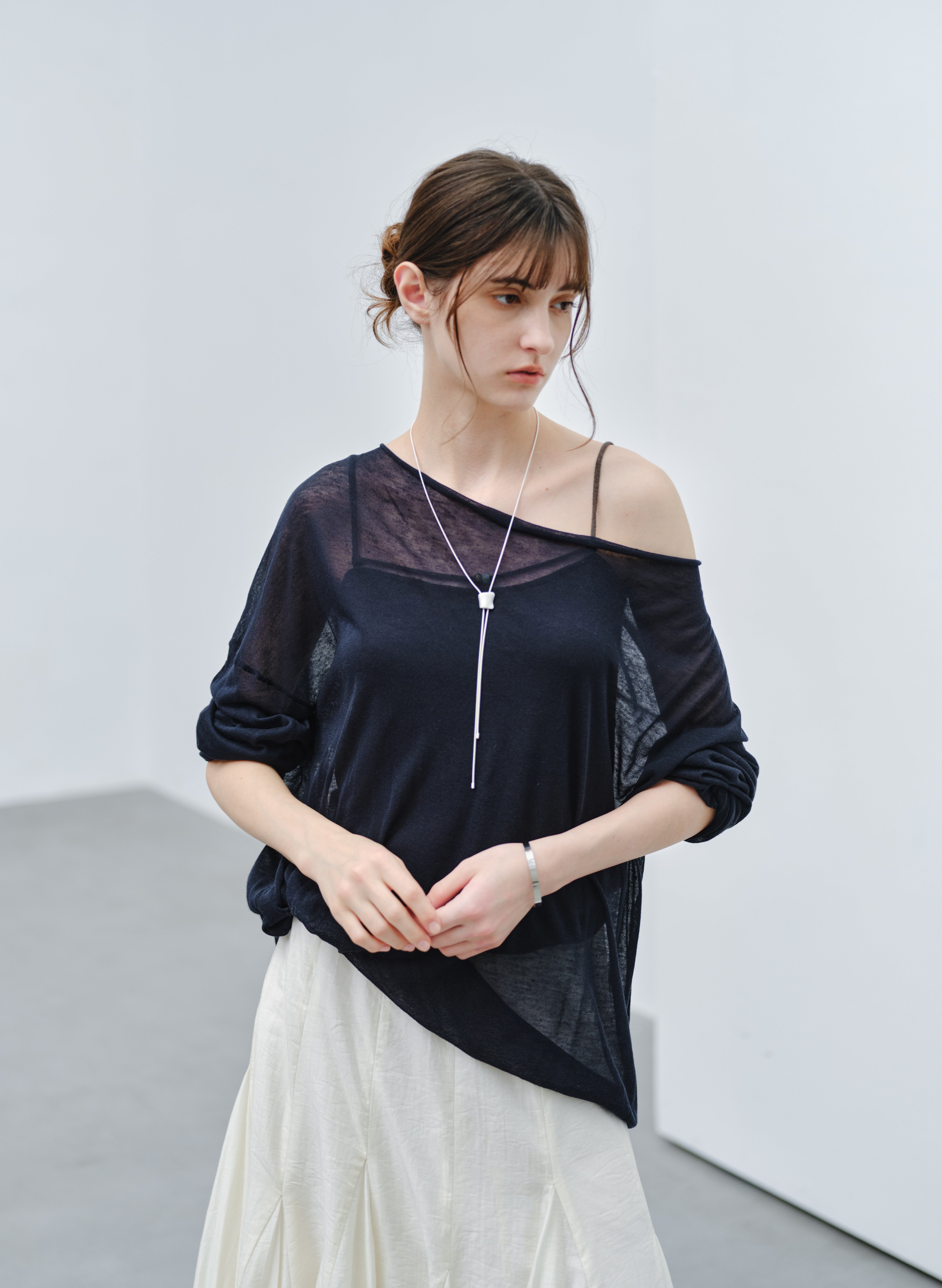 SHEER DRAPE SOFT TOP