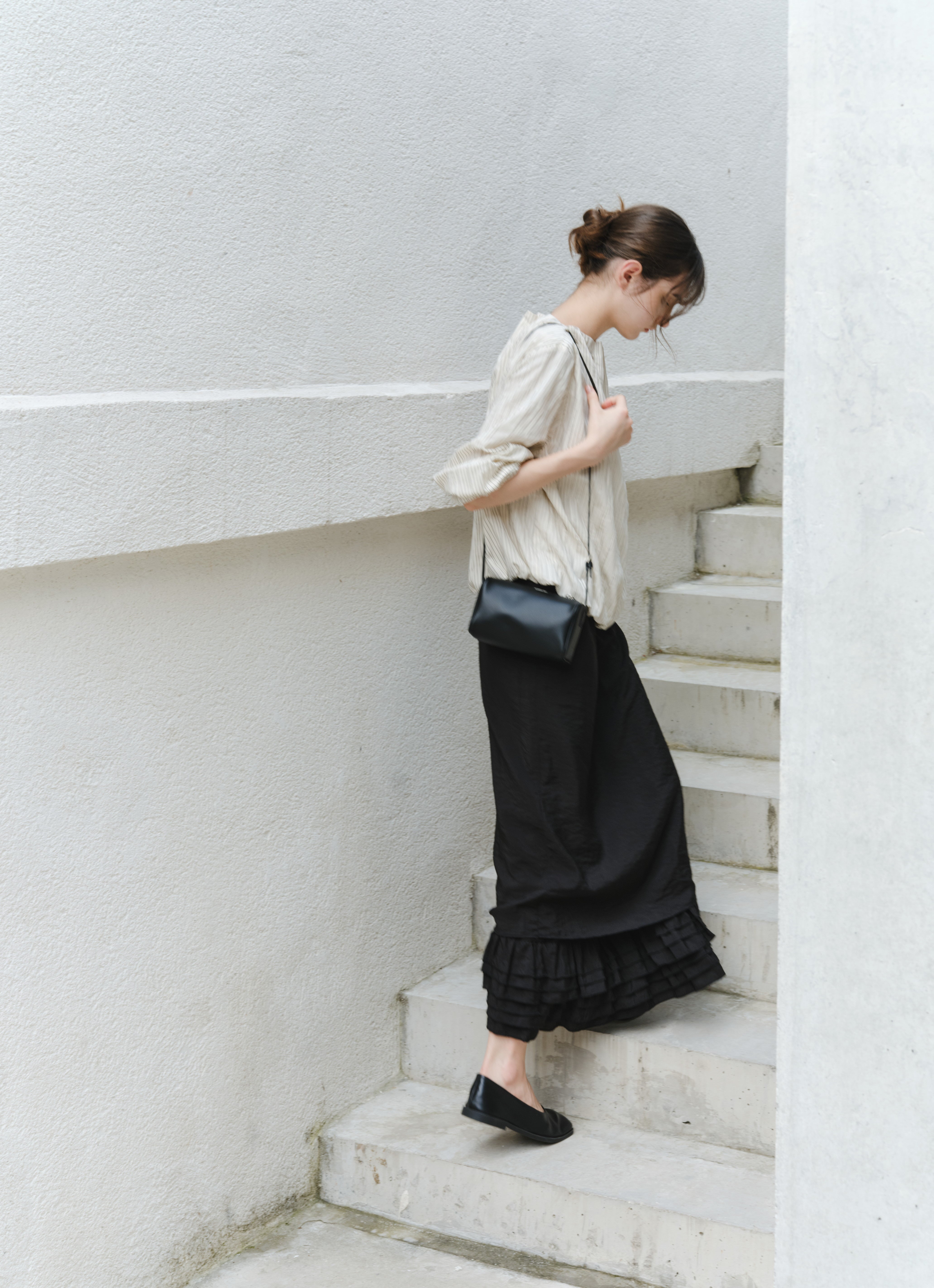 LACE HEM STRAIGHT SKIRT