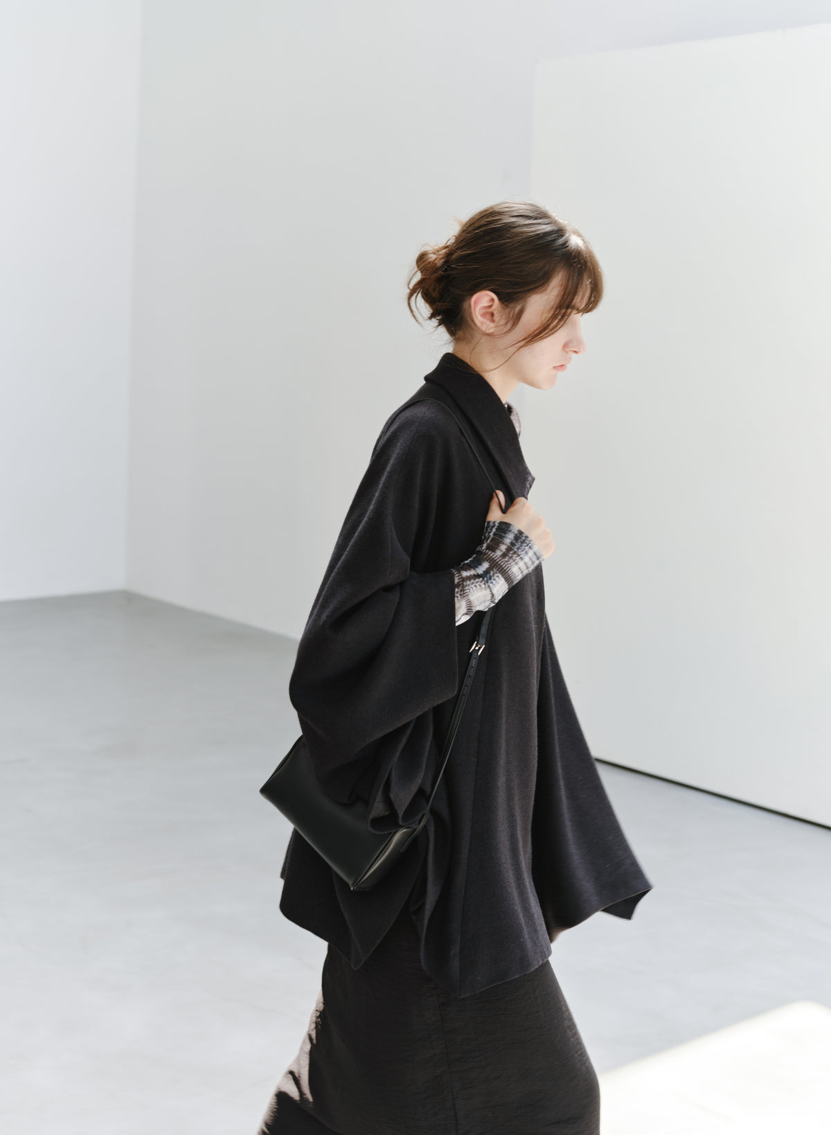 CLASSIC CAPE FLARE COAT