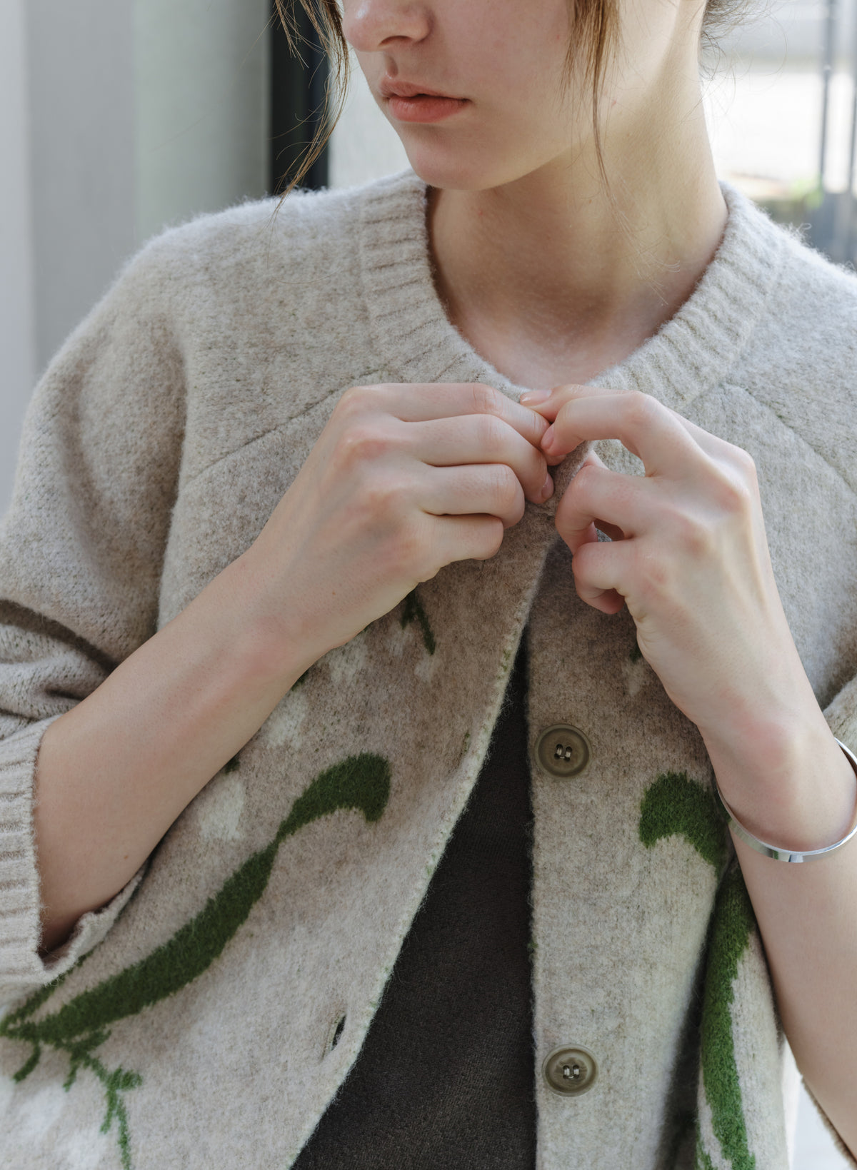 LILY PATTERN WARM CARDIGAN