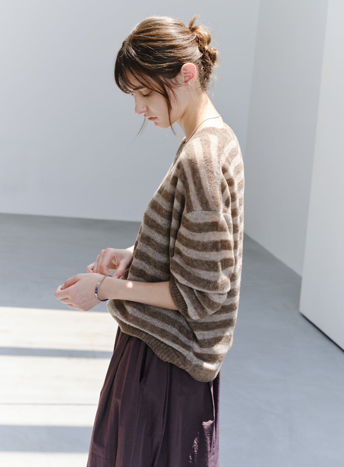 COLOR STRIPE LOOSE SWEATER