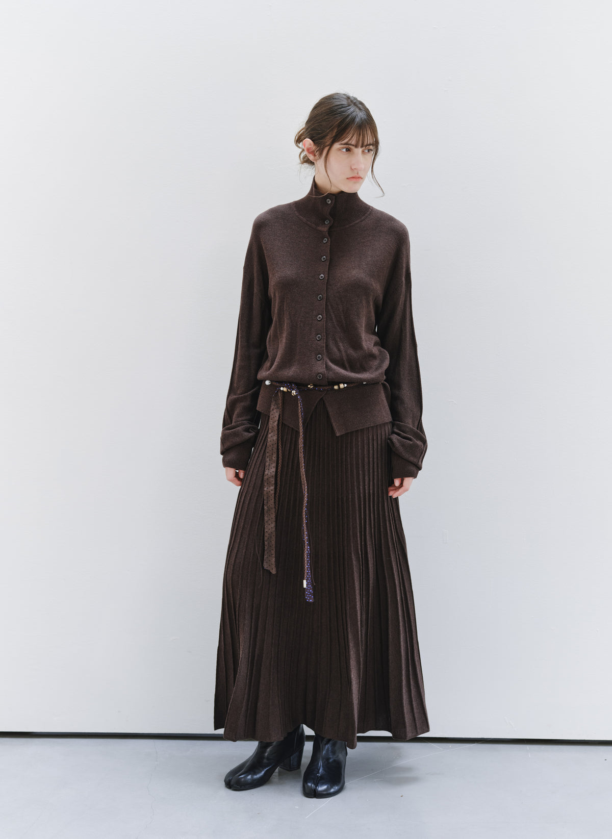 DRAPE PLEATED KNIT SKIRT