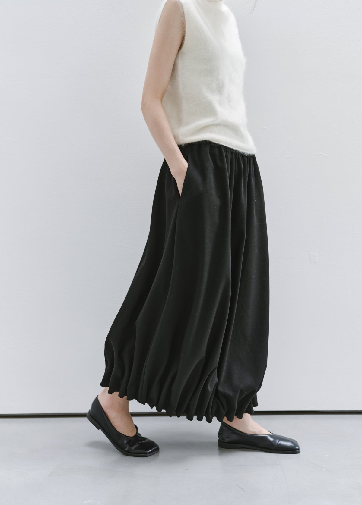GATHER HEM DRAPE SKIRT