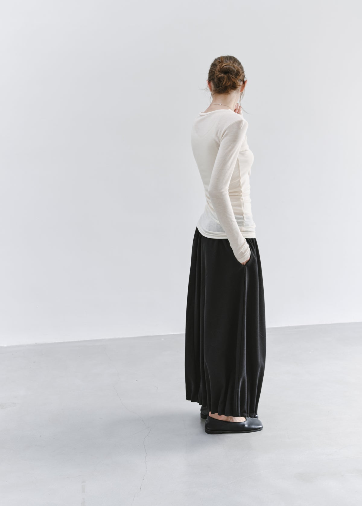 GATHER HEM DRAPE SKIRT