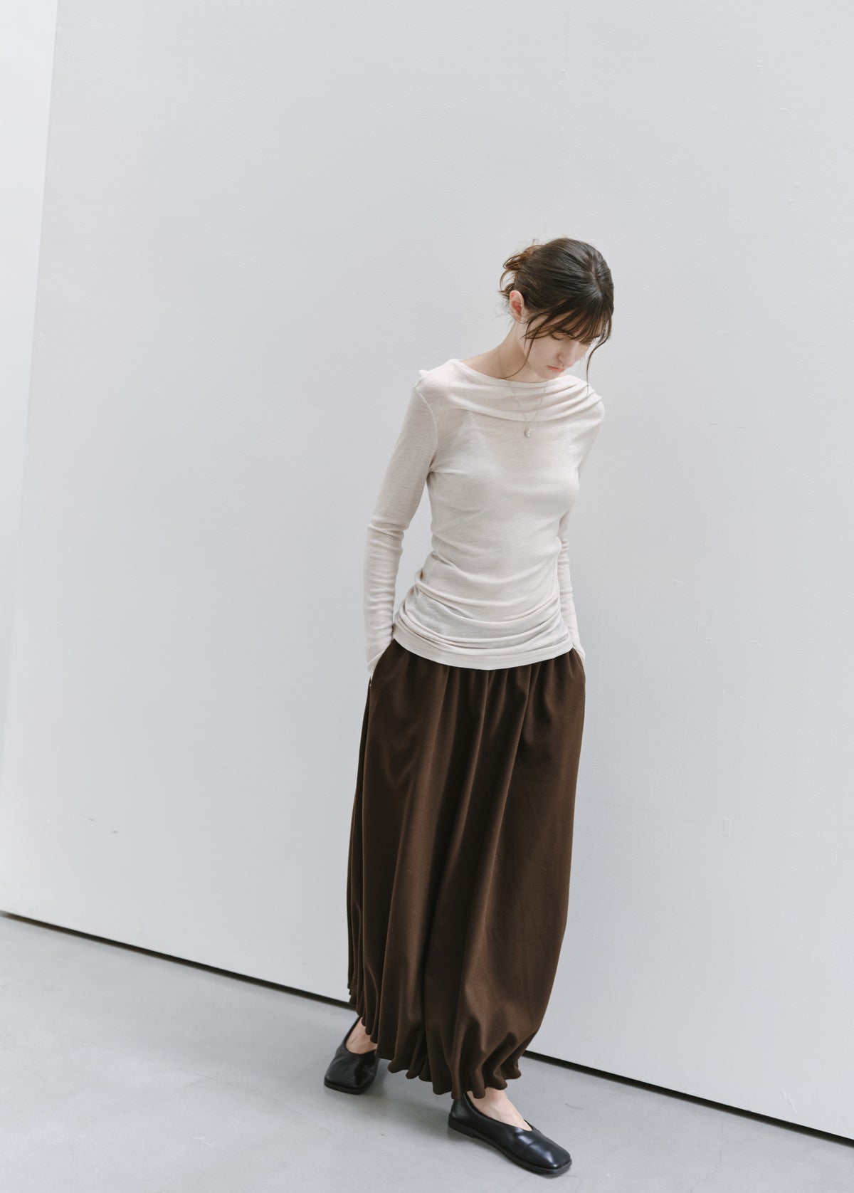 GATHER HEM DRAPE SKIRT