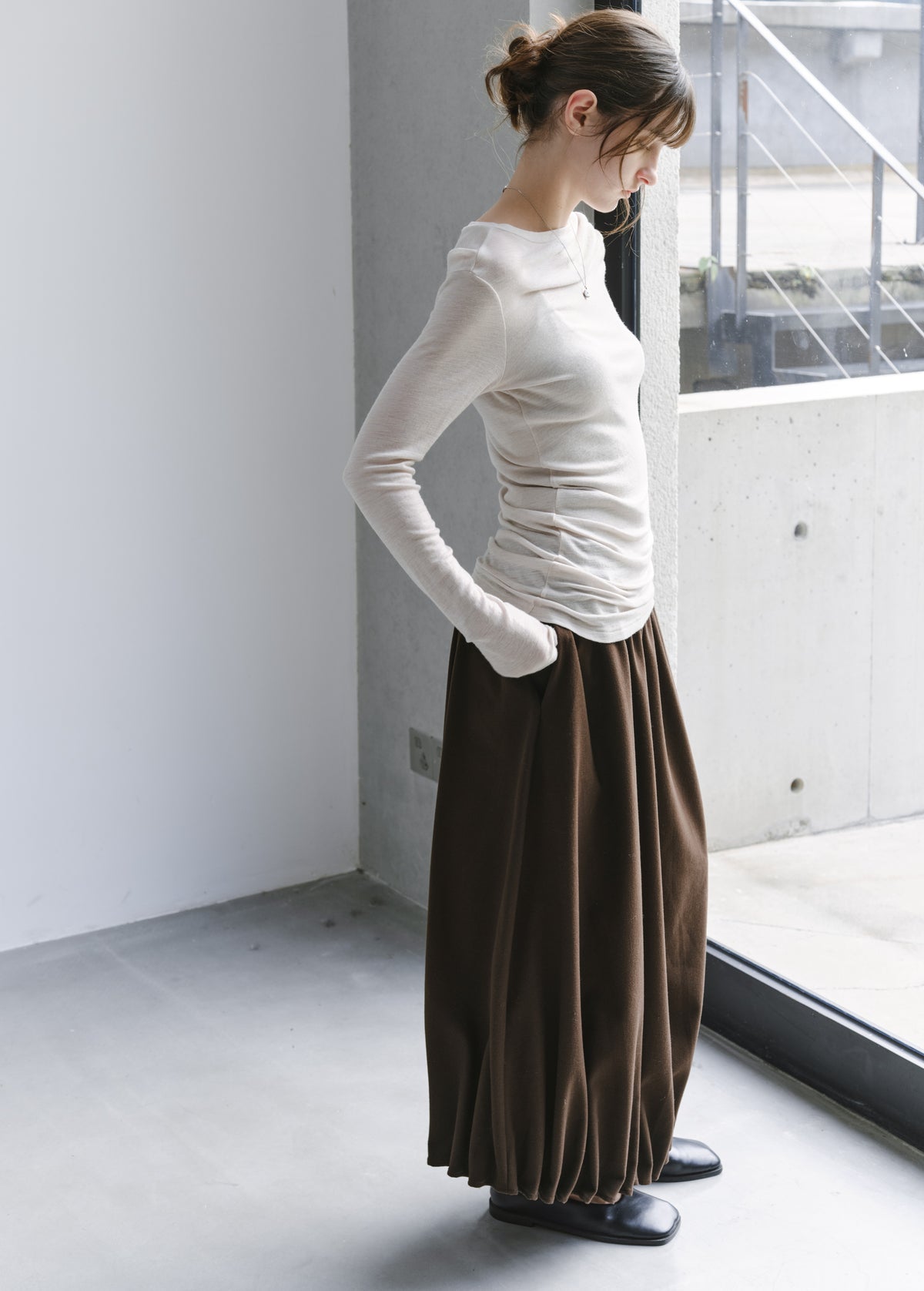 GATHER HEM DRAPE SKIRT