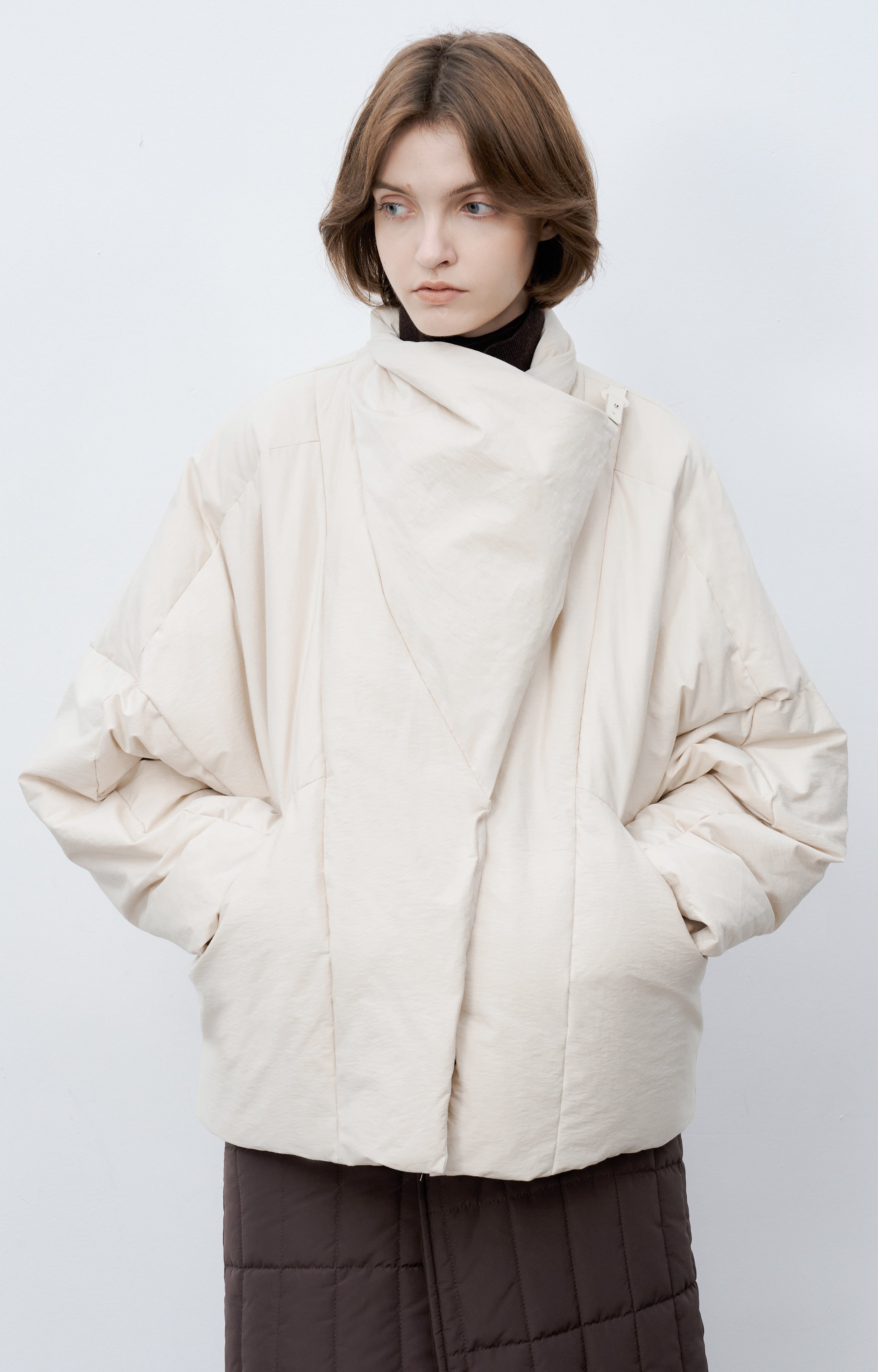 WRAP LAPEL ROUND DOWN / ラップラペルラウンドダウン