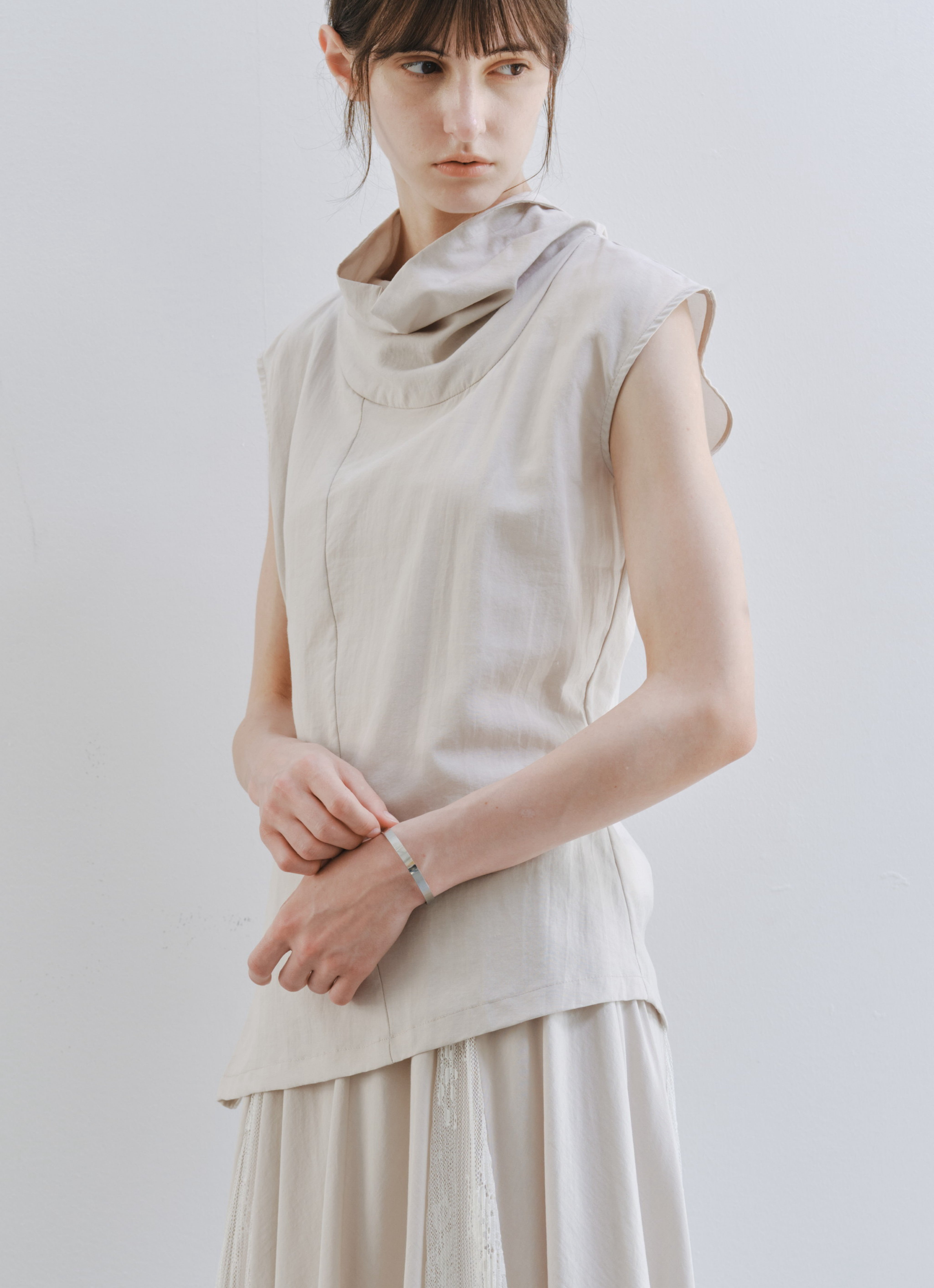BACK TIE SOFT BLOUSE