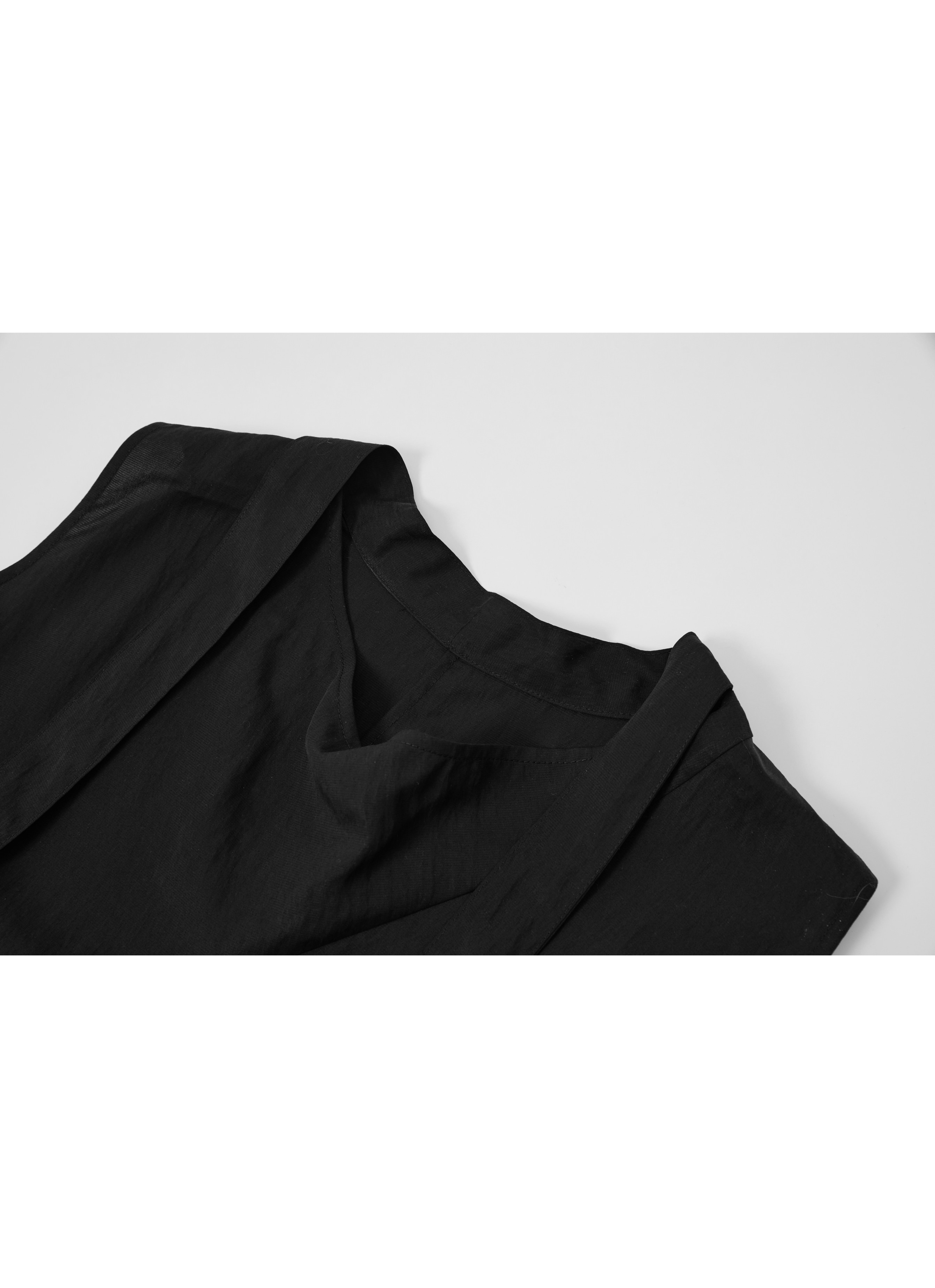 DRY CRINKLE SMOOTH BLOUSE / ドライクリンクルスムースブラウス